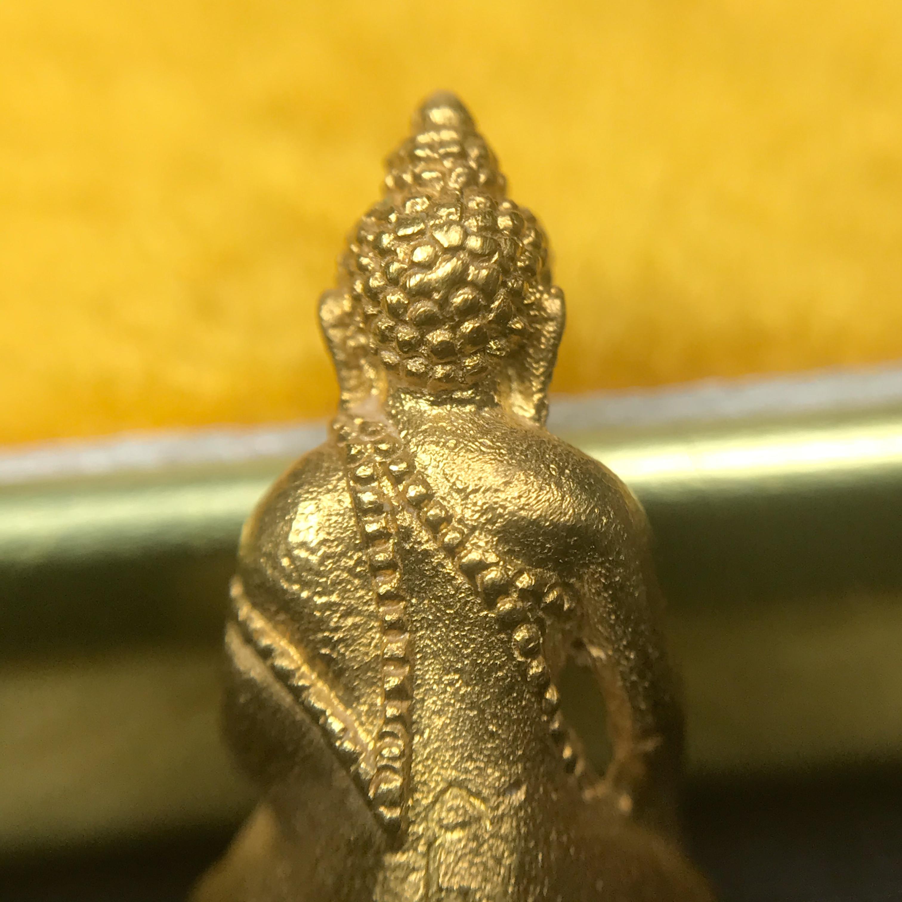 พระชัยวัฒน์นวปทุม ภปร. วัดปทุมวนาราม ปี2535 เนื้อทองคำ(ในหลวงรัชกาลที่9เสด็จเททอง)(สภาพสวยเดิมครบสมบูรณ์หายาก)