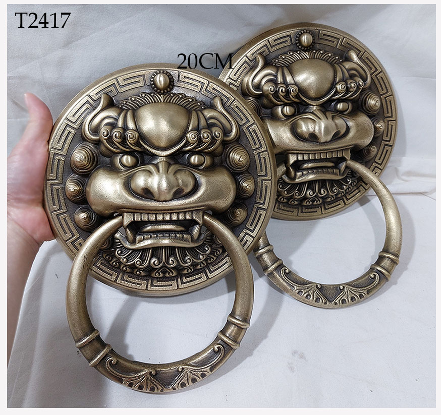 ที่เคาะ มือเคาะ มือดึงประตู หน้าสิงห์ 20cm (ห่วงมีลาย) คู่ละ