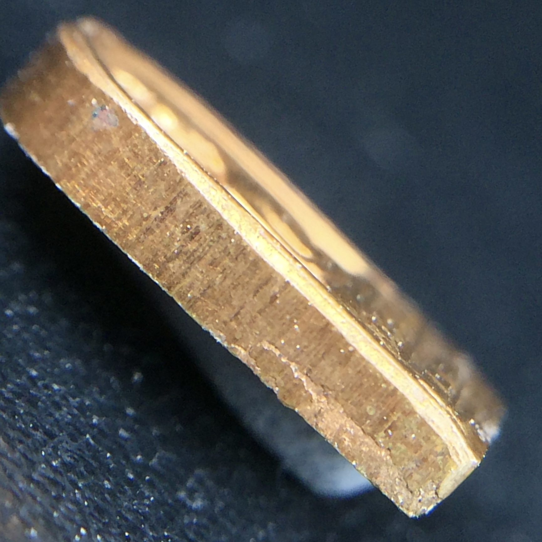 พระปรกใบมะขาม พระพุทธสิหิงค์ ภปร. ธรรมศาสตร์ 50ปี เนื้อทองแดง(คัดสภาพสวย)(ในหลวงรัชกาลที่9 เสด็จเททอง)(พระปรกใบมะขาม ภปร รุ่นแรก)