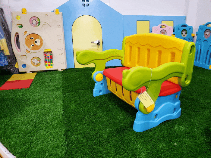 ชุดโต๊ะและม้านั่ง 2-IN-1