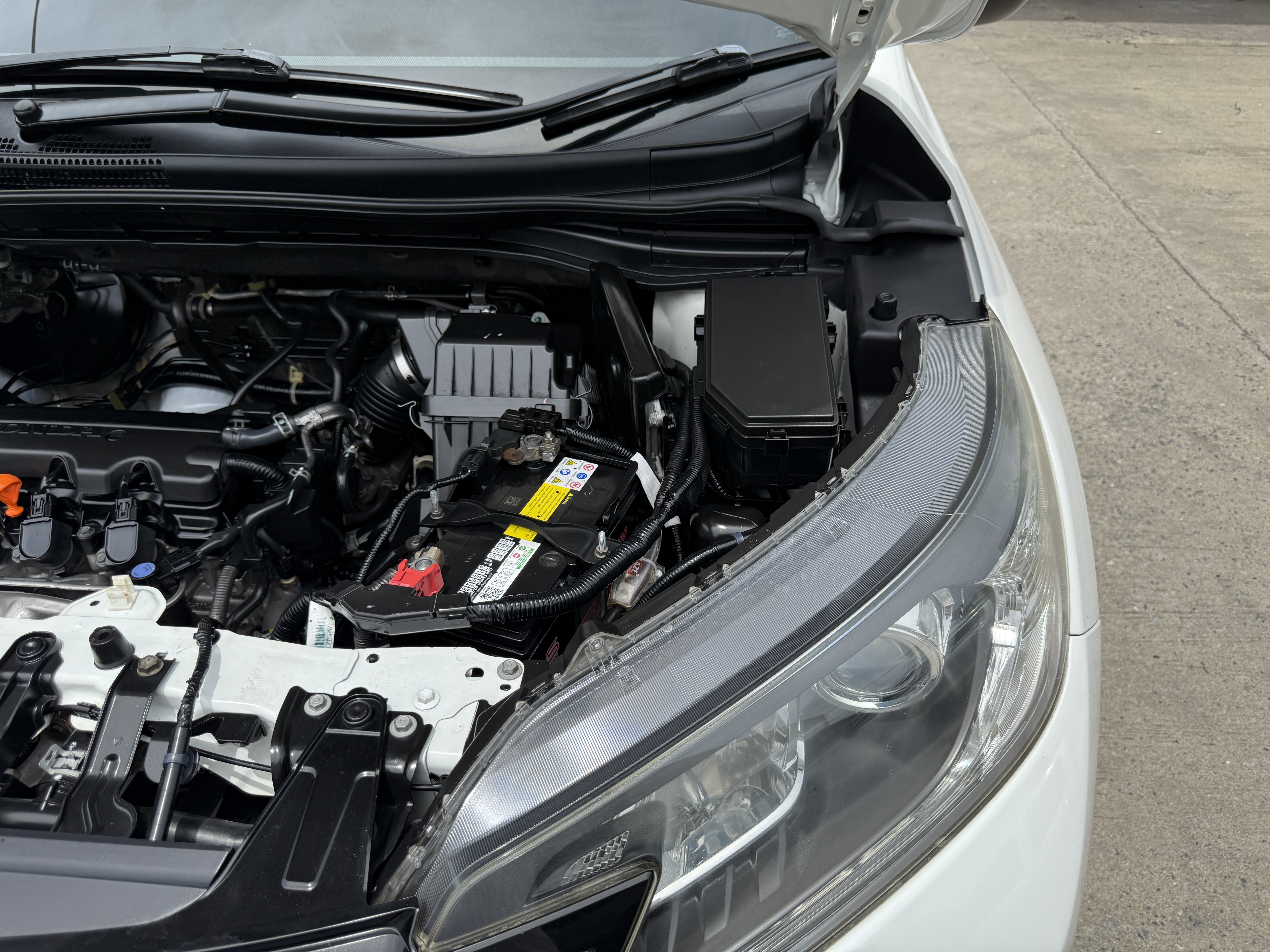 Honda CRV 2.0 E 4WD At 2015 ขาวมุก