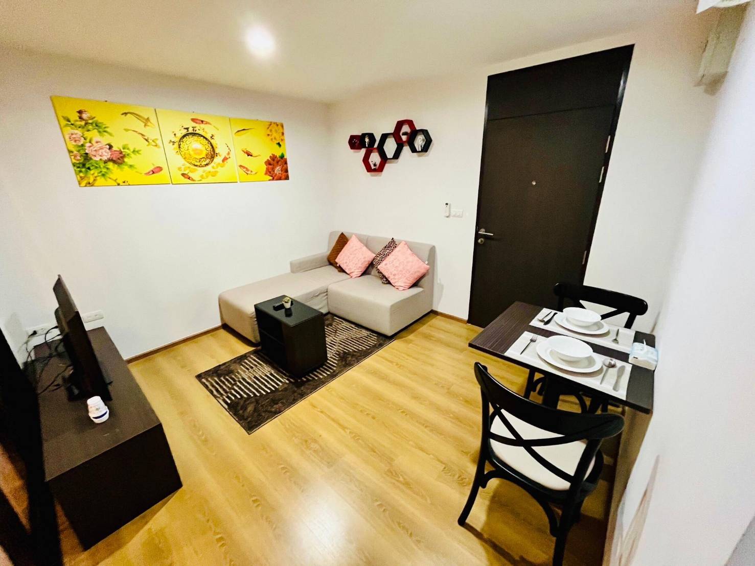 For Rent : Phuket Town, Centrio Condominium, 1 bedroom 1 bathroom, 5th flr.