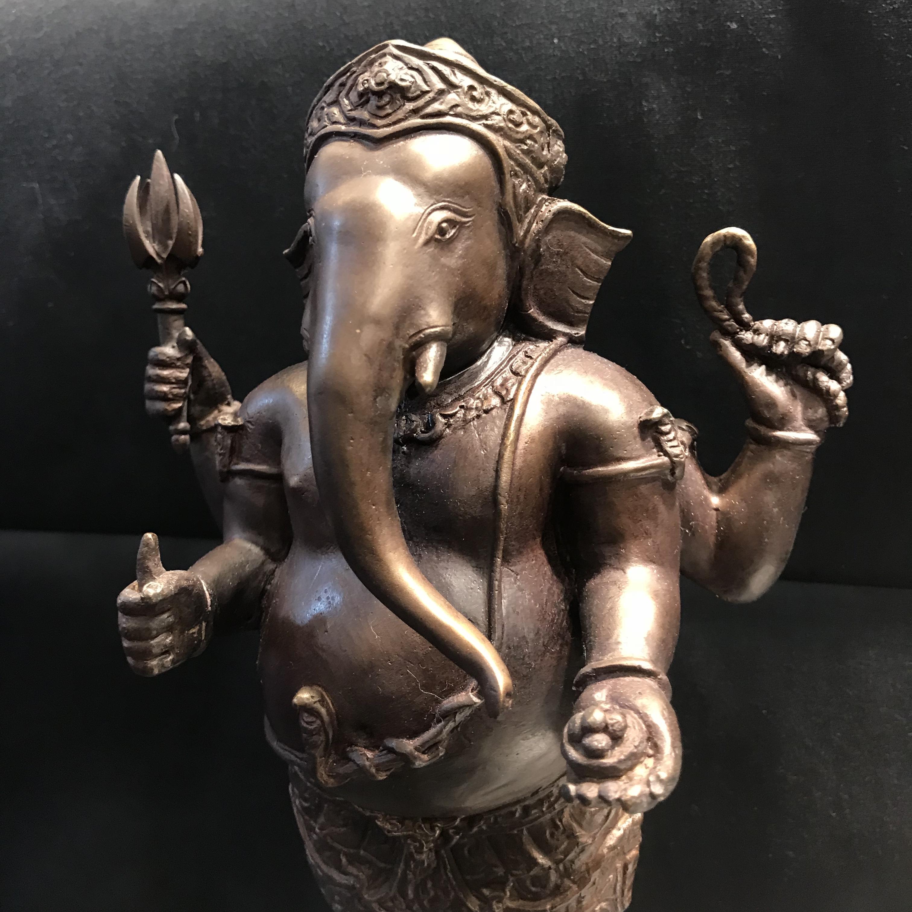 พระพิฆเนศ รุ่นครบรอบ100 ปี กรมศิลปากร ปี2556 ขนาดบูชา ปางประทานพร(องค์ยืน)สูง 10 นิ้วครึ่ง No.3510