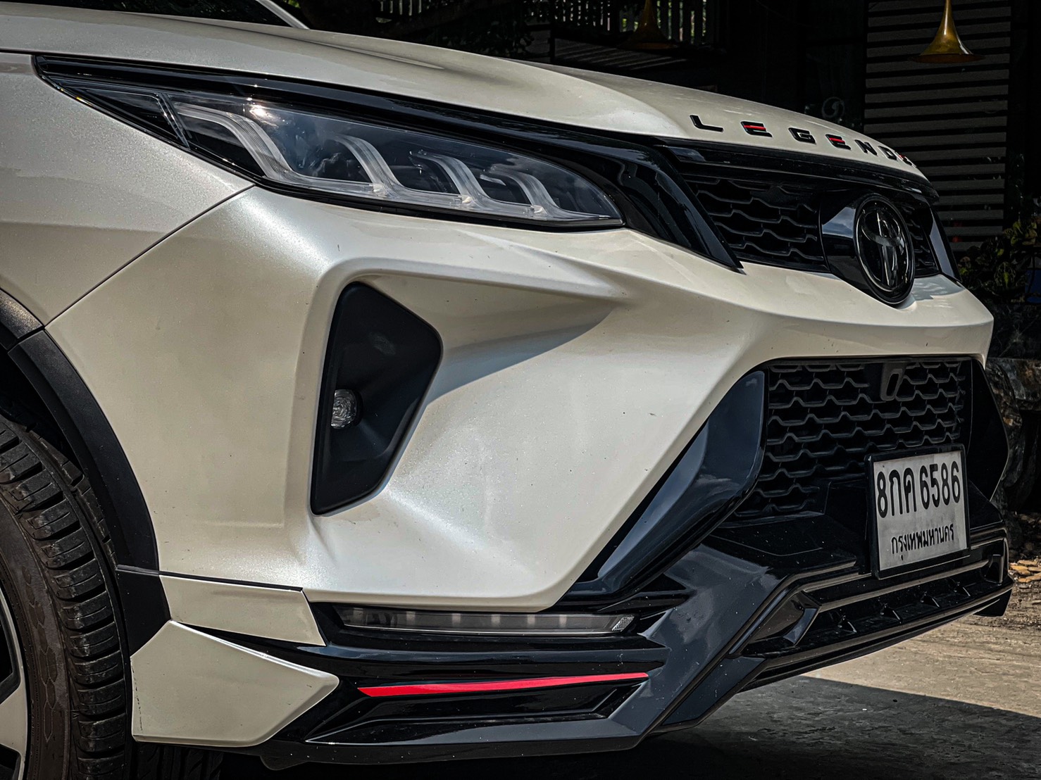 Toyota Fortuner Legender 2020 bodykits by Amotriz