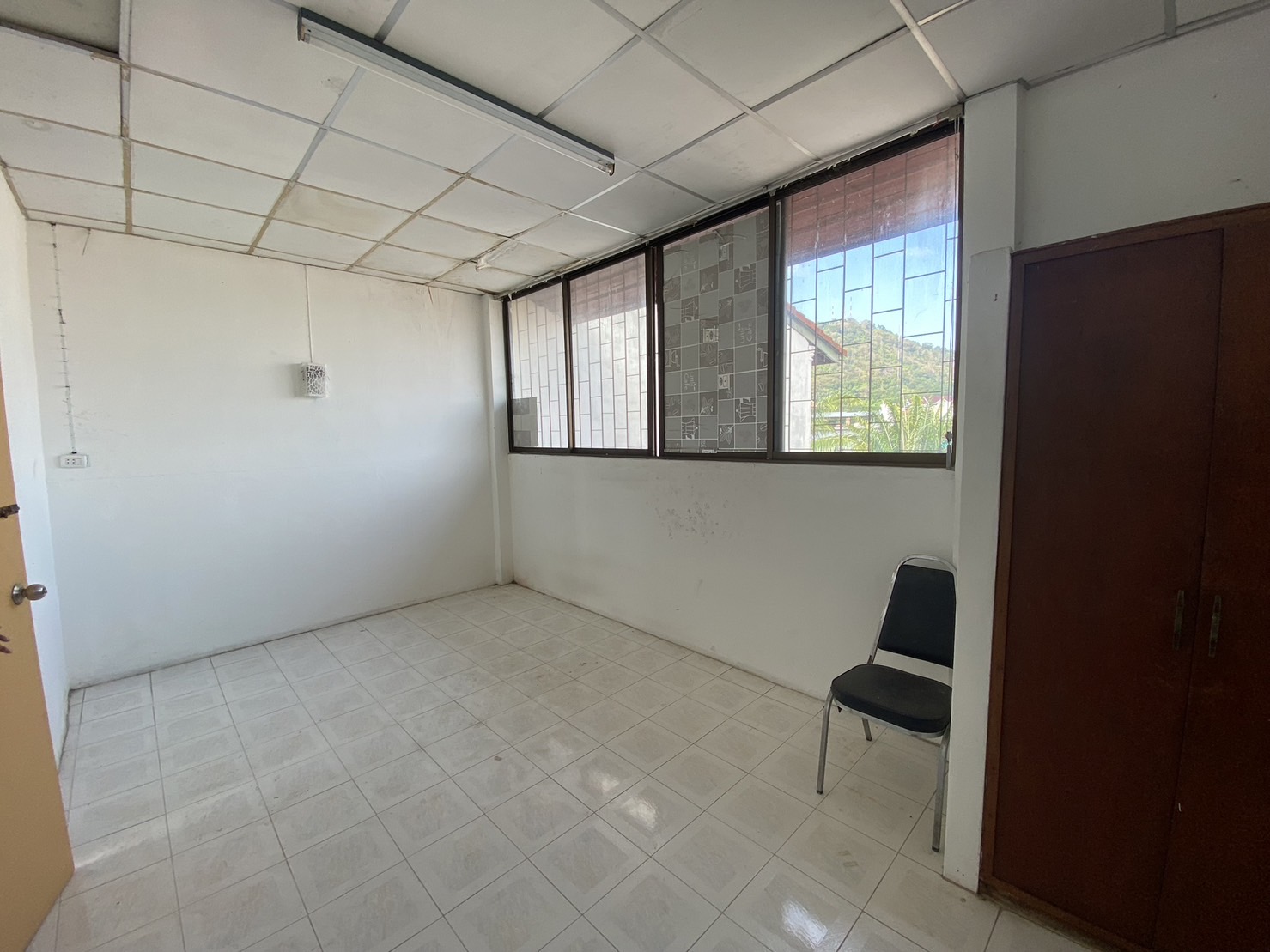 For Sales : Phuket Town, 4-story commercial building, 4 Rooms 4 Bathrooms