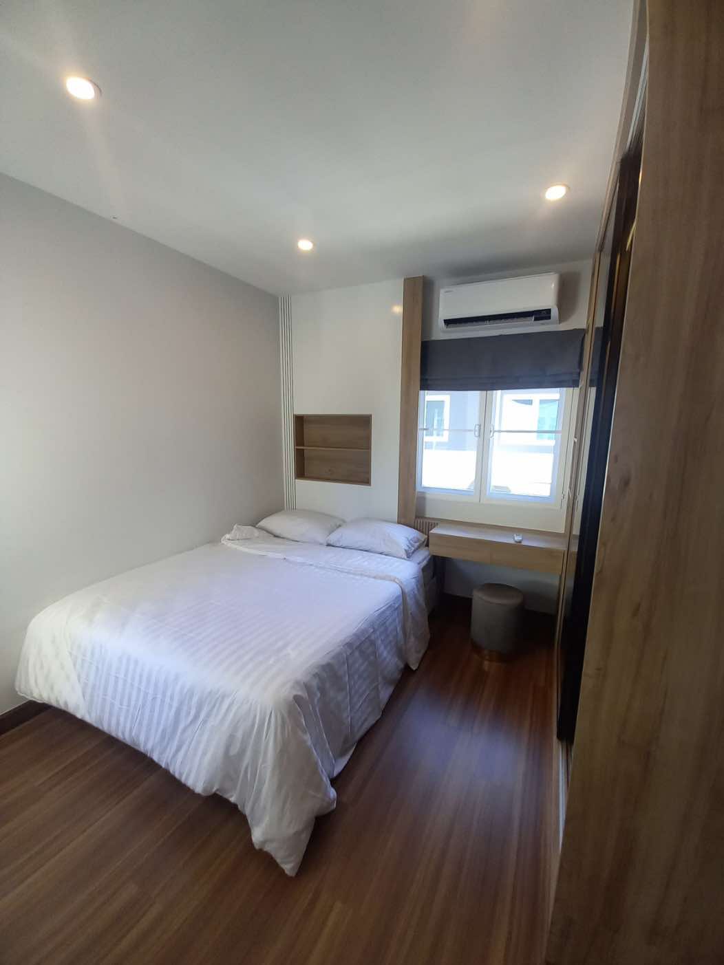 For Rent : Chalong, 2-story semi-detached house, 3 bedrooms 3 bathrooms