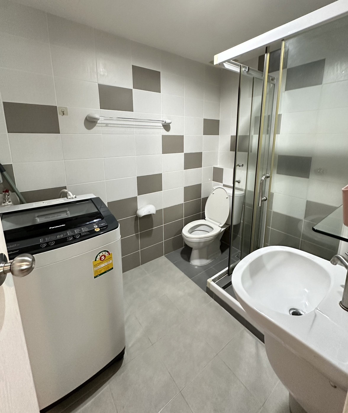 For Rent : Wichit, Zcape 3 Condominium, 1 bedroom 1 bathroom