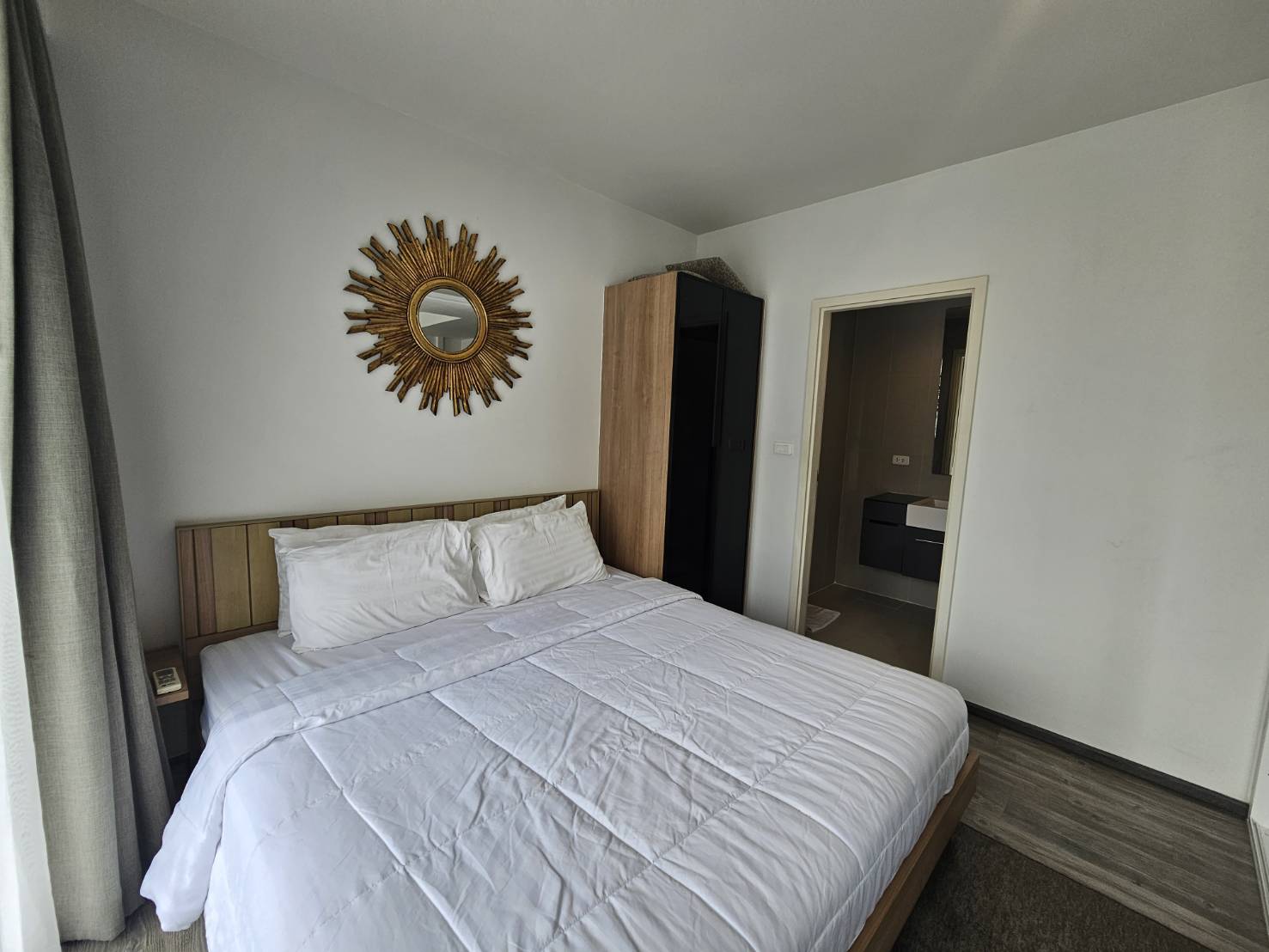 For Rent : Patong, The Deck Condominium, 1 Bedroom 1 Bathroom, 6th flr.