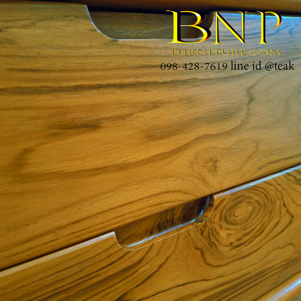 โต๊ะเครื่องแป้งโมเดิร์นไม้สัก รุ่น ไบรโอนี่