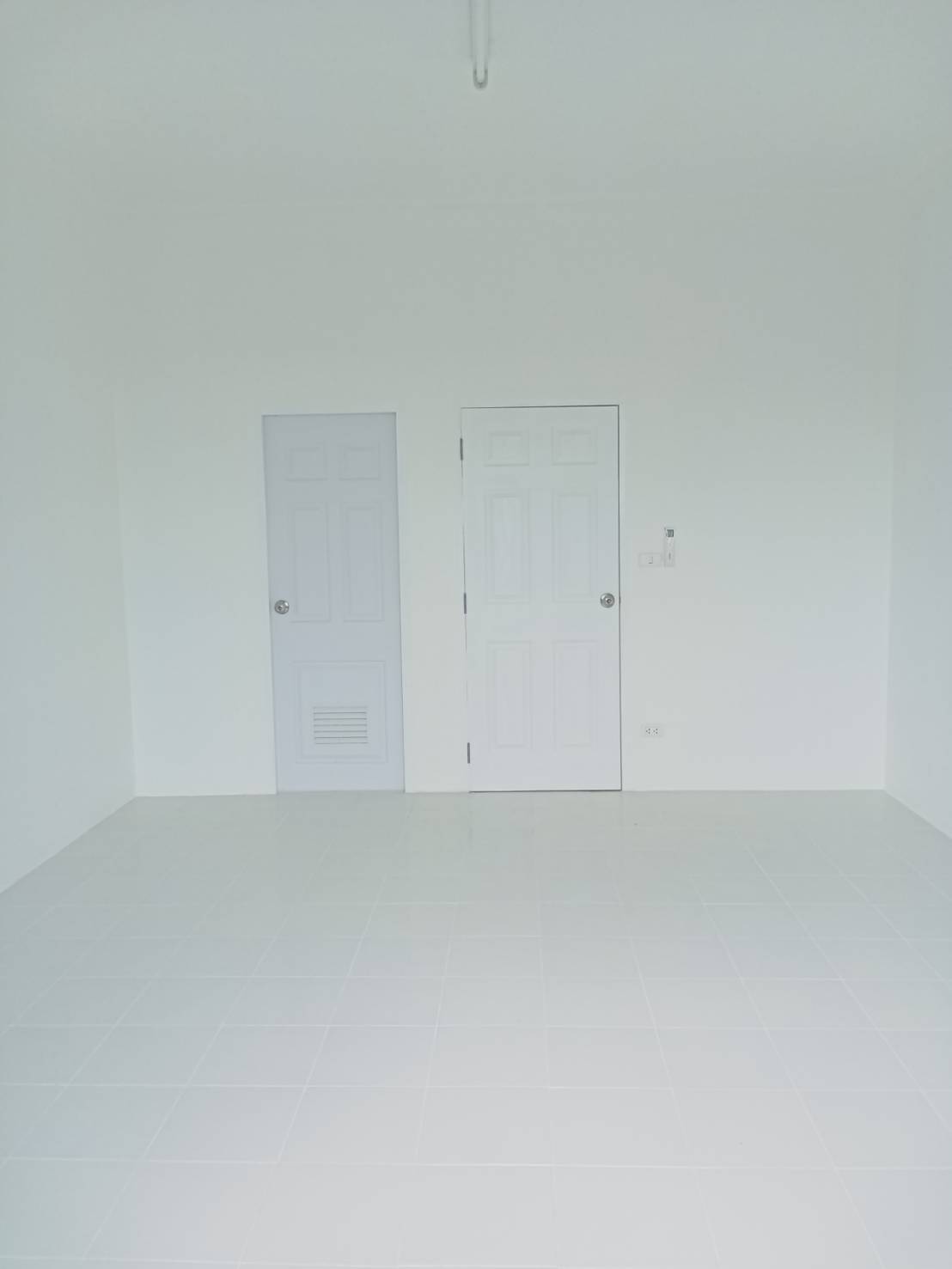 For Rent : Samkong, 3-Story Commercial Building, 2 Bedroom 2 Bathrooms