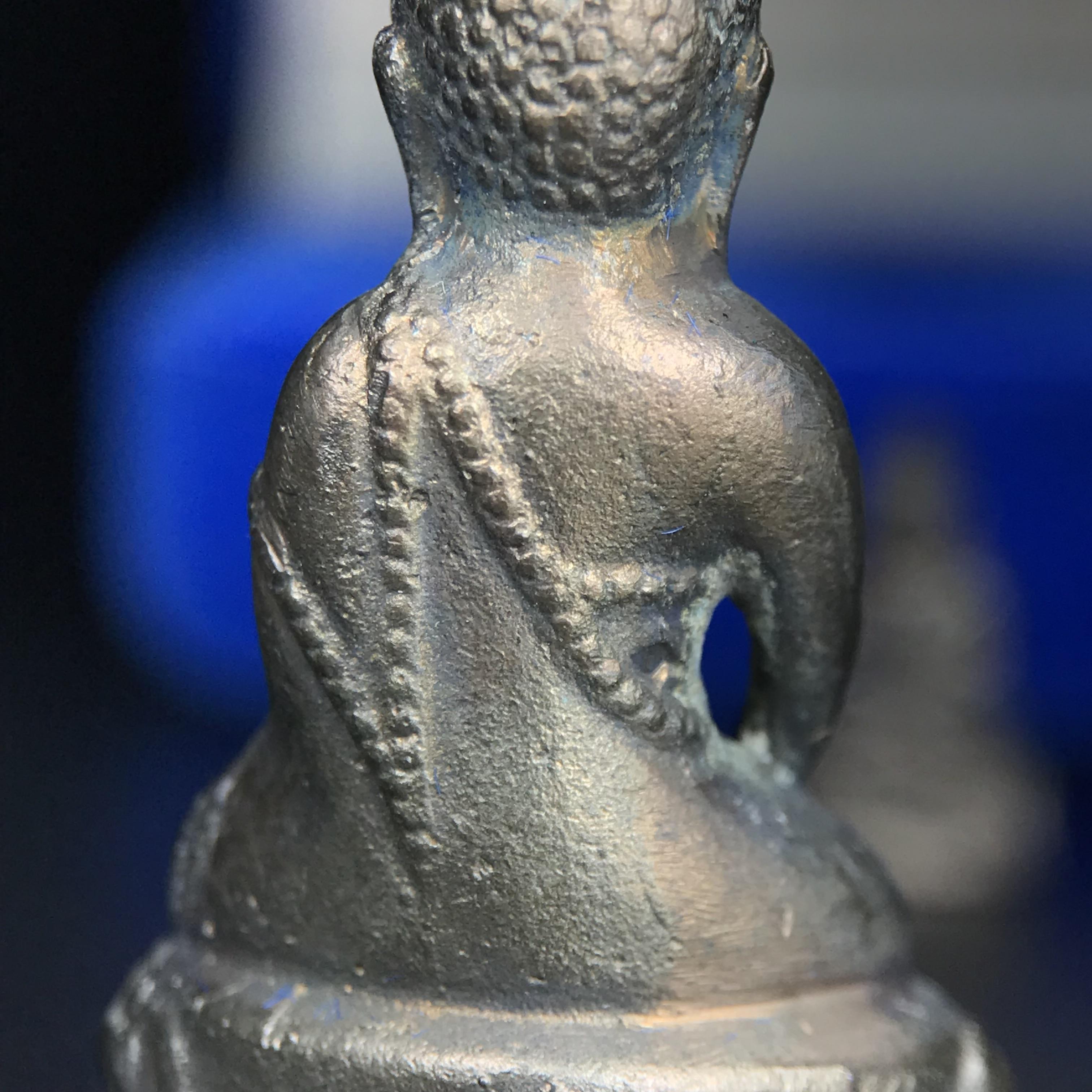 พระกริ่ง-พระชัยวัฒน์ สว. 90 พรรษาสมเด็จย่า ปี2533 เนื้อนวโลหะ(แก่ทองคำผสมทองคำเยอะมากรุ่นนี้)(ในหลวงรัชกาลที่9เสด็จในพิธี)(หล่อแบบโบราณอุดมวลสาร 108 แบบฉบับพระกริ่งใหญ่สายวัดสุทัศน์ พระสังฆราช(แพ))(1 ใน 3000 ชุด) หายาก(***องค์นี้ผิวเนื้อนวโลหะสวยมาก***)