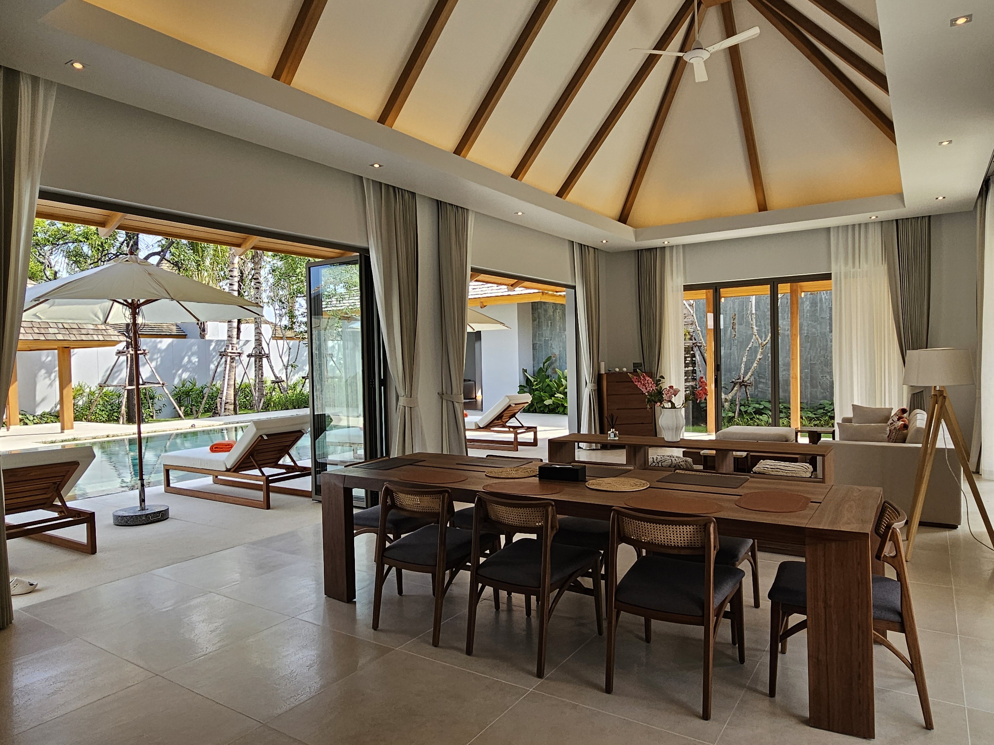 For Rent : Bang Tao, Private Pool Villa, 4 bedrooms 4 bathrooms