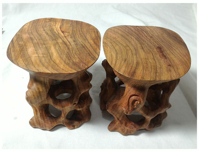 ฐานหรือกี๋ไม้สไตล์จีน ทรงรากไม้ อันละ