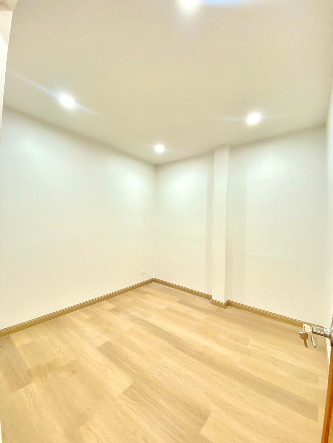 For Sale : Baan Nern Khao Kathu, 3 Bedrooms 2 Bathrooms