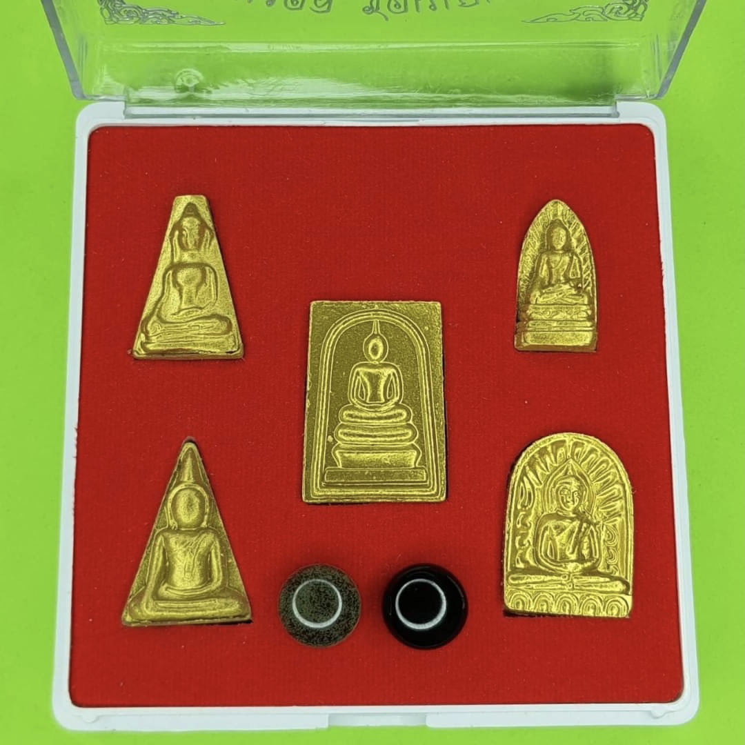 พระเครื่อง พระเบญจภาคี ชุดพระเบญจภาคี เบญจภาคี แร่เหล็กน้ำพี้ ทำสีทอง | พระรอด พระนางพญา พระสมเด็จ แร่เหล็กน้ำพี้อุตรดิตถ์ พระผงสุพรรณ พระซุ้มกอ และ ไหลน้ำพี้
