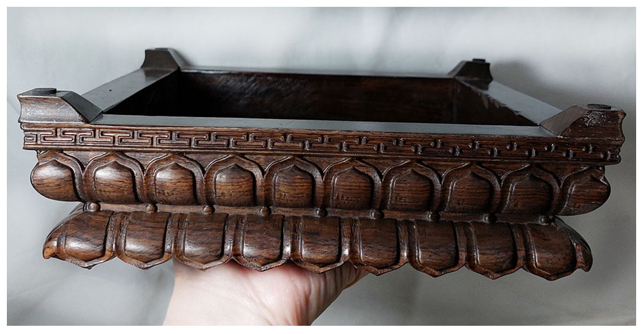 กี๋ ฐานบัว ฐานพระ สไตล์จีน สี่เหลี่ยมจัตุรัส ท๊อป19cm