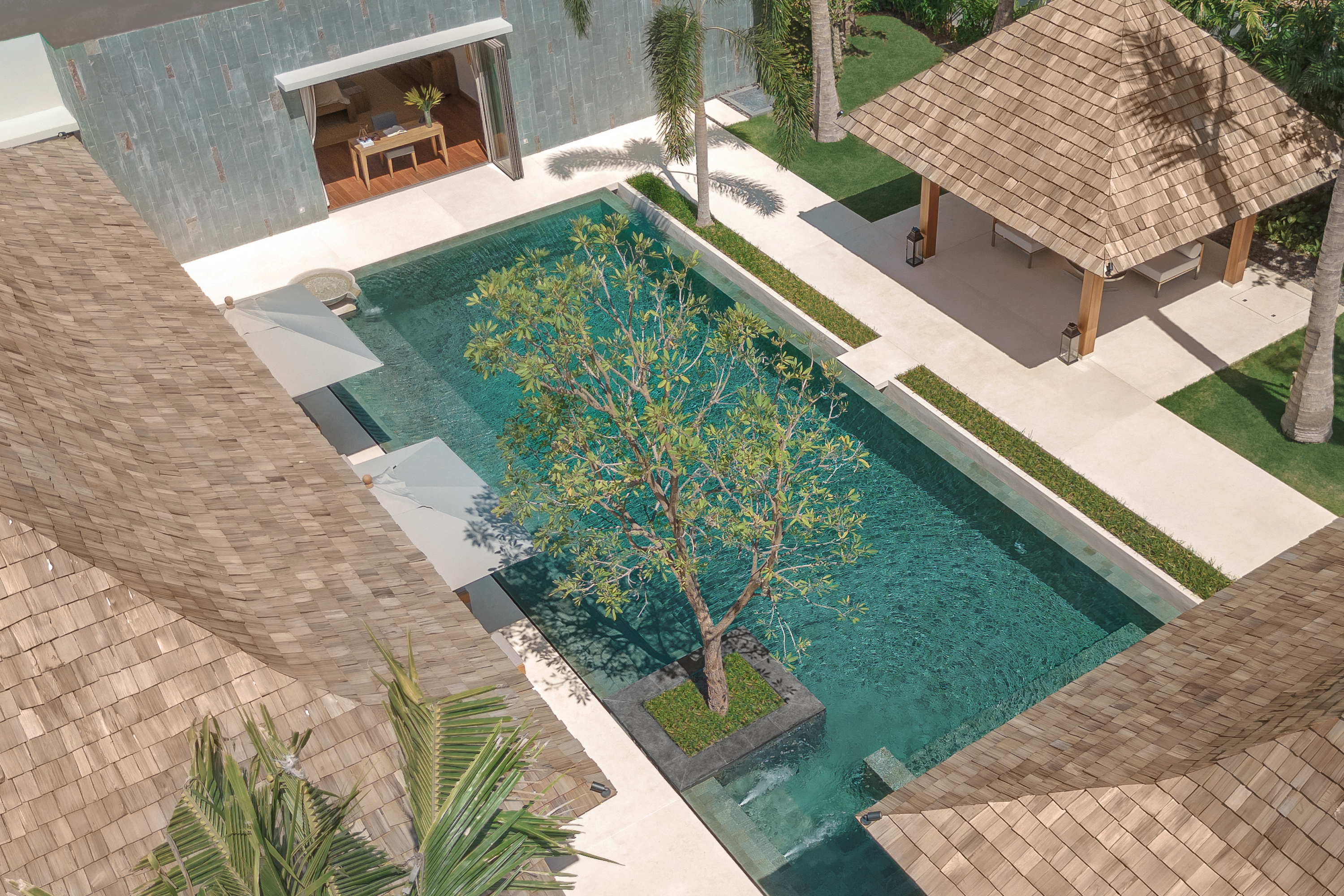 For Sales : Thalang, Luxury Pool Villa, 3 Bedrooms 3 Bathrooms