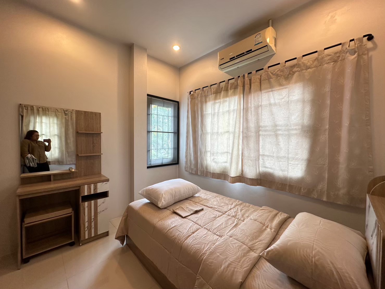 For Rent : Town home near Super Cheap Market, 3 Bedroom 3 Bathroom