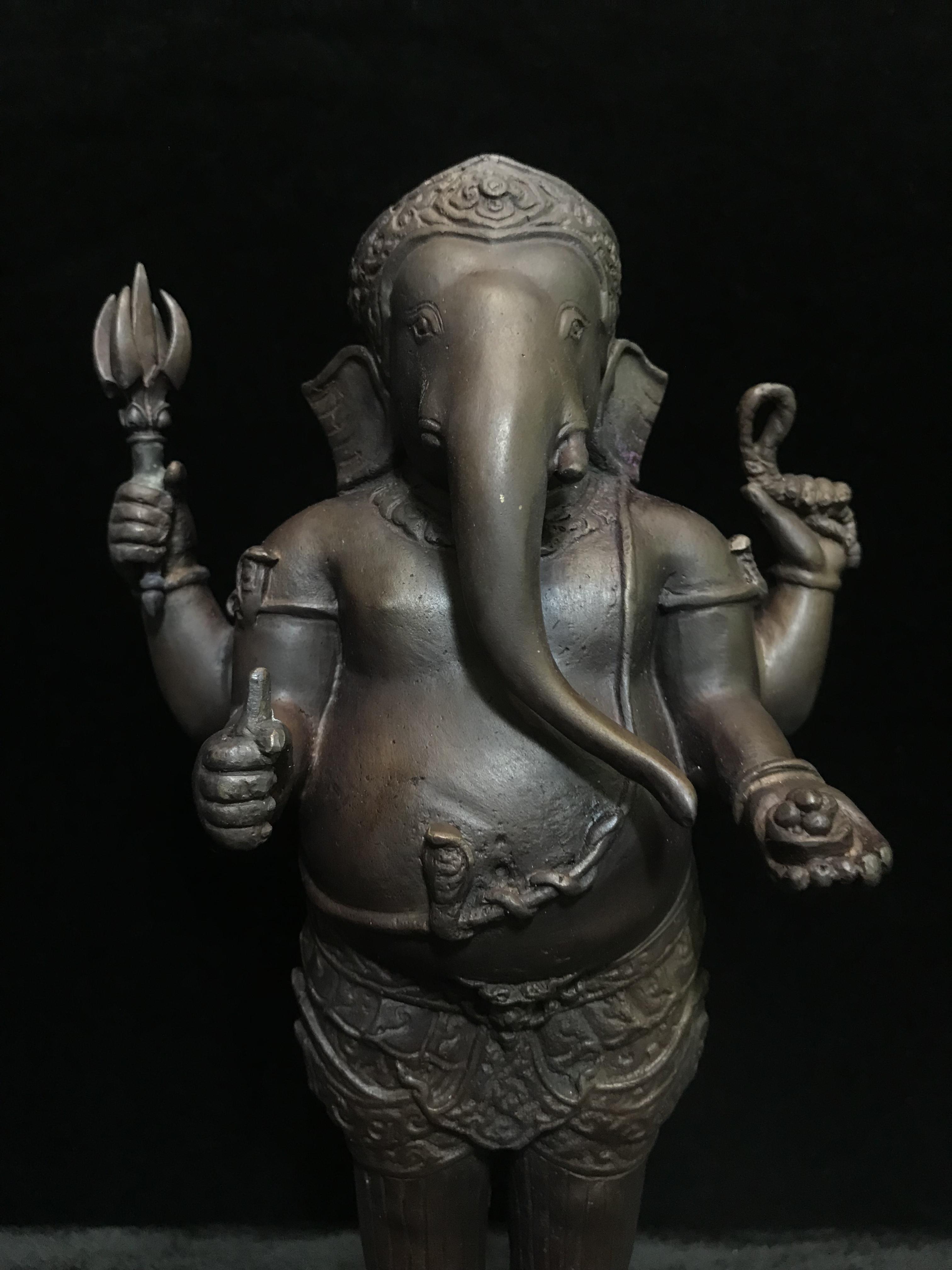 พระพิฆเนศ รุ่นครบรอบ100 ปี กรมศิลปากร ปี2556 ขนาดบูชา ปางประทานพร(องค์ยืน)สูง 10 นิ้วครึ่ง No.4006