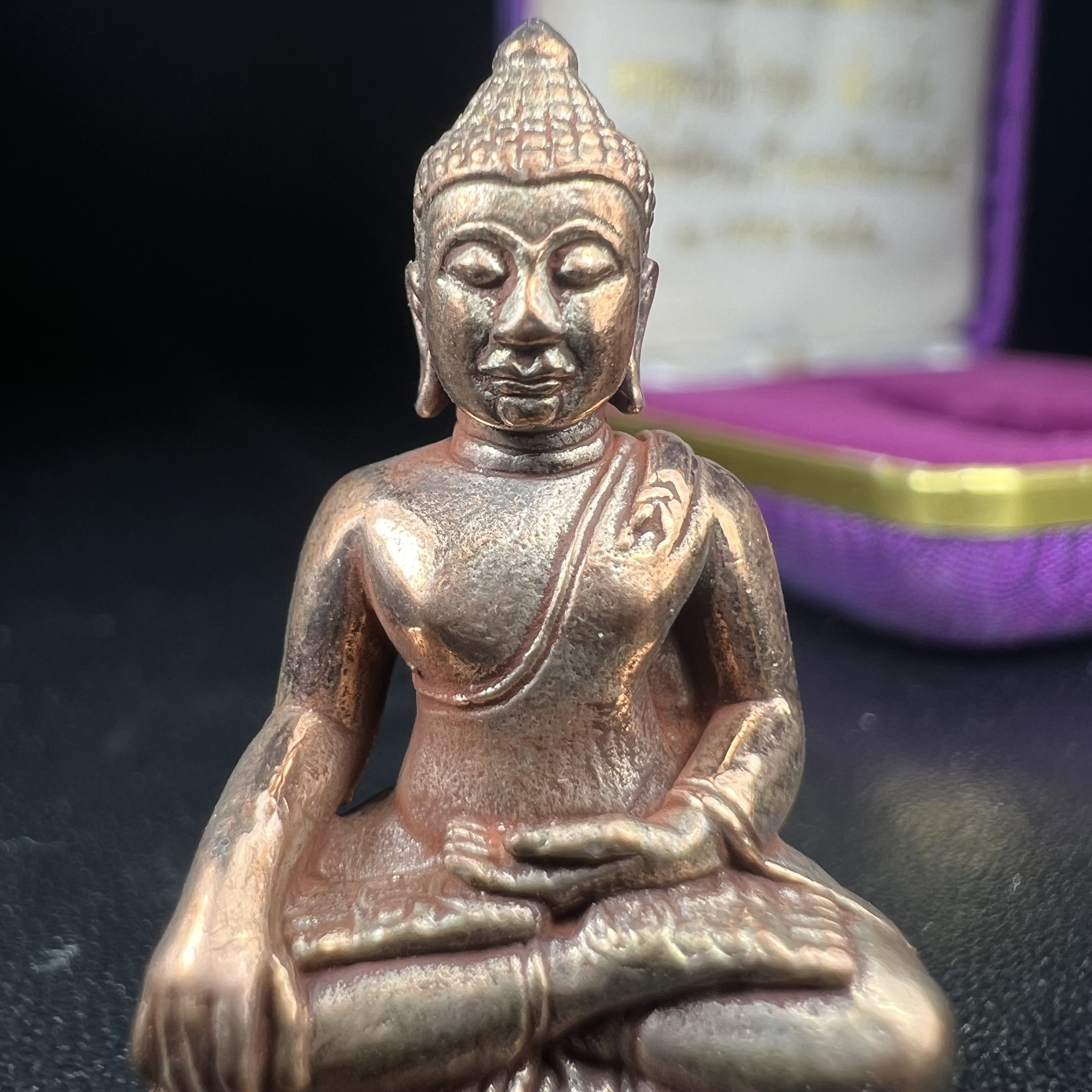 พระกริ่งพระพุทธนรสีห์ จปร.+ภปร. ครบรอบ 100 ปี ธนาคารไทยพาณิชย์ เนื้อนวโลหะ ปี 2550 สมเด็จพระเทพรัตนราชสุดาฯ เสด็จเป็นองค์ประธานในพิธีเททอง(พุทธศิลป์งดงาม)ด้านหน้าฐานประดับด้วยตราสัญลักษณ์พระปรมาภิไธยย่อ "จปร" และ "ภปร" เคียงคู่กันเป็นค