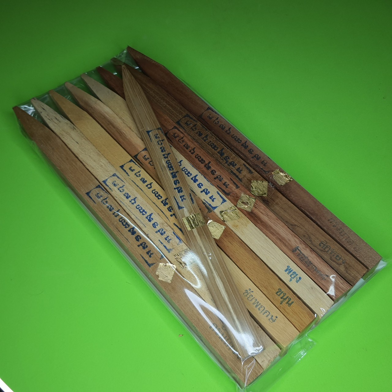 ของป้องกัน ไม้มงคล 9 อย่าง ลงเสา ชุดทำพิธี เสาเอกเสาโท เสาเอก เสาโท ปลุกเสกแล้ว