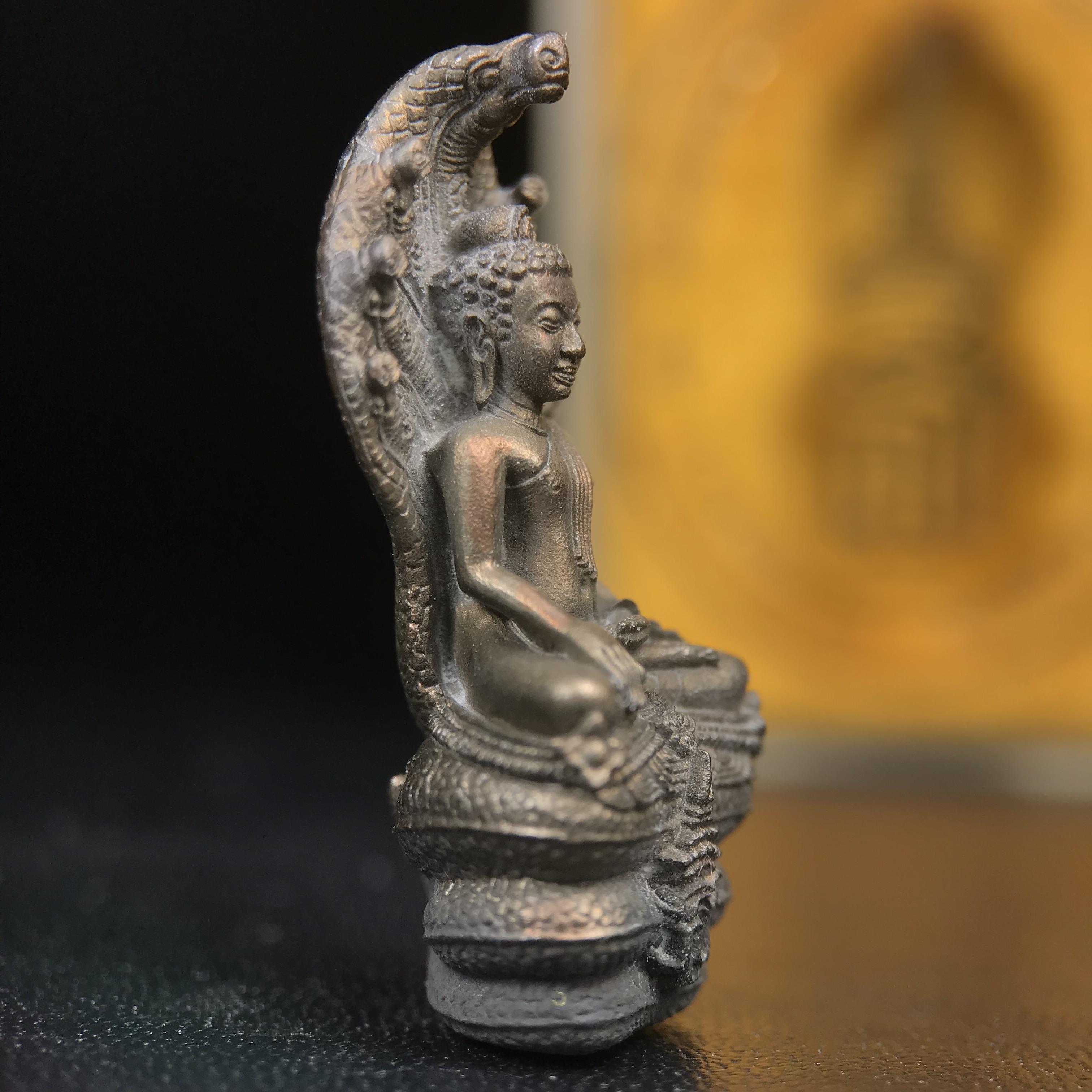 พระพุทธรูปนาคปรกปางมารวิชัย สธ. เนื่องวโรกาสสมเด็จพระเทพรัตนราชสุดาฯทรงเจริญพระชนมายุครบ 3รอบ ปี2534 พระกริ่งนวโลหะ พิธีพุทธาภิเษก ณ วัดบวรนิเวศวิหาร โดยมีสมเด็จพระญาณสังวรสมเด็จพระสังฆราชเป็นองค์ประธาน(พิธีใหญ่ มวลสารดี พุทธศิลป์งดงาม)อุดมวลสารผงจิตรลดา