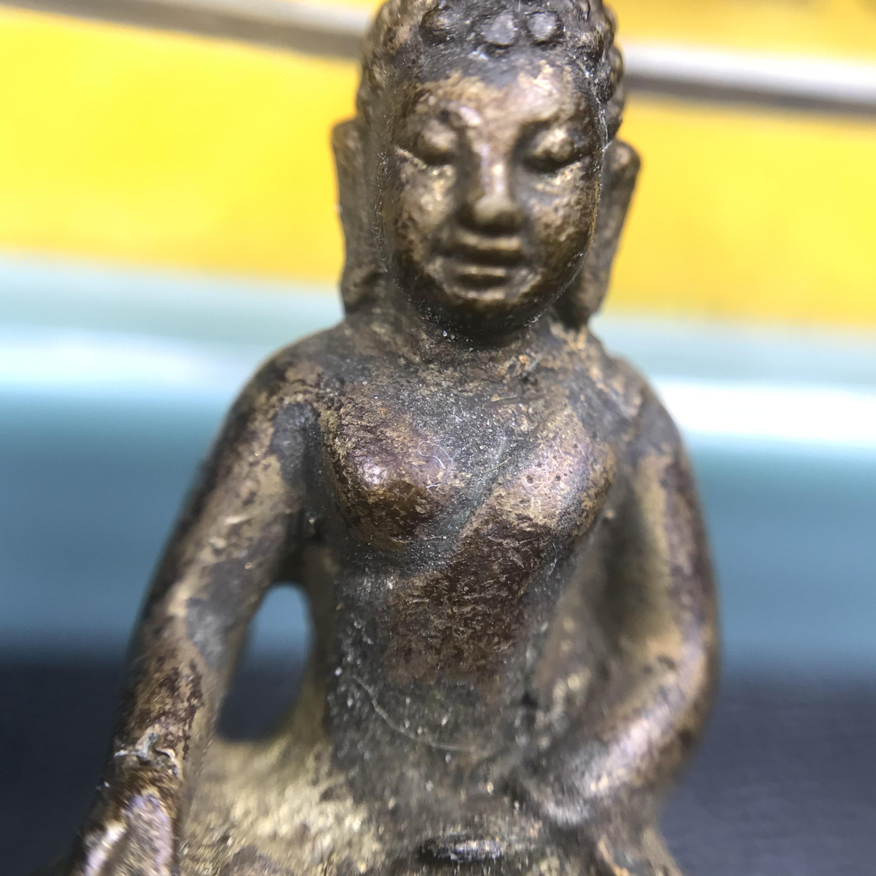 พระกริ่งไพรีพินาศ วัดบวรนิเวศ ปี2530 เนื้อทองผสม ที่ระลึกครบรอบ30ปี ธนาคารทหารไทย (มีส่วนผสมของชนวนเก่าของไพรีพินาศรุ่นแรก)อานุภาพยิ่งใหญ่ กำราบศัตรูพ่ายสิ้น พระไพรีพินาศ