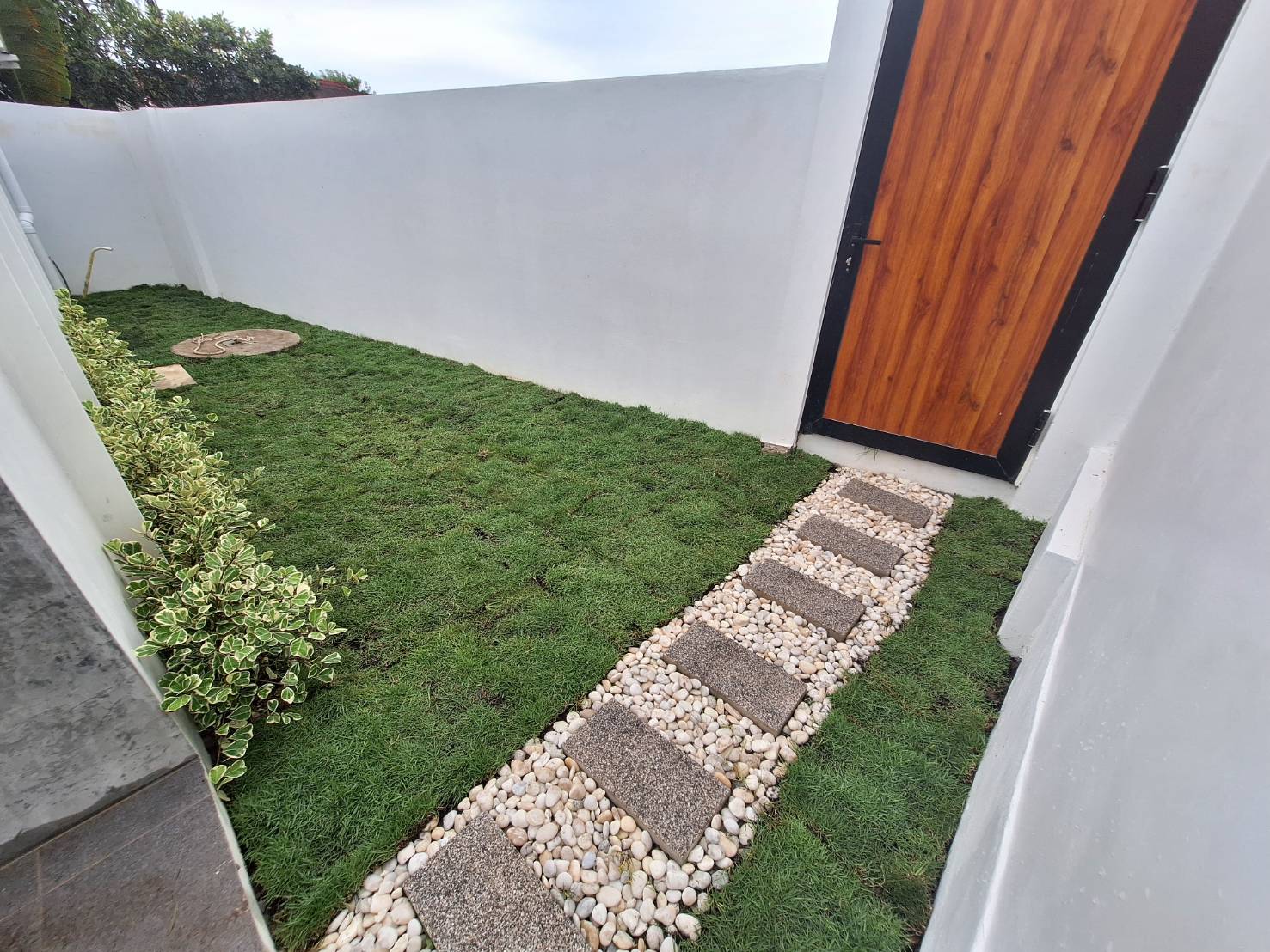 For Sales : Rawai, Private Pool Villa near Rawai beach, 3 Bedrooms 4 Bathrooms