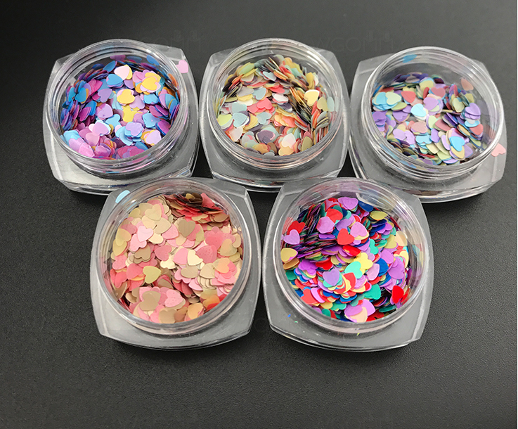 SKU-00626 กลิตเตอร์หัวใจคละสี