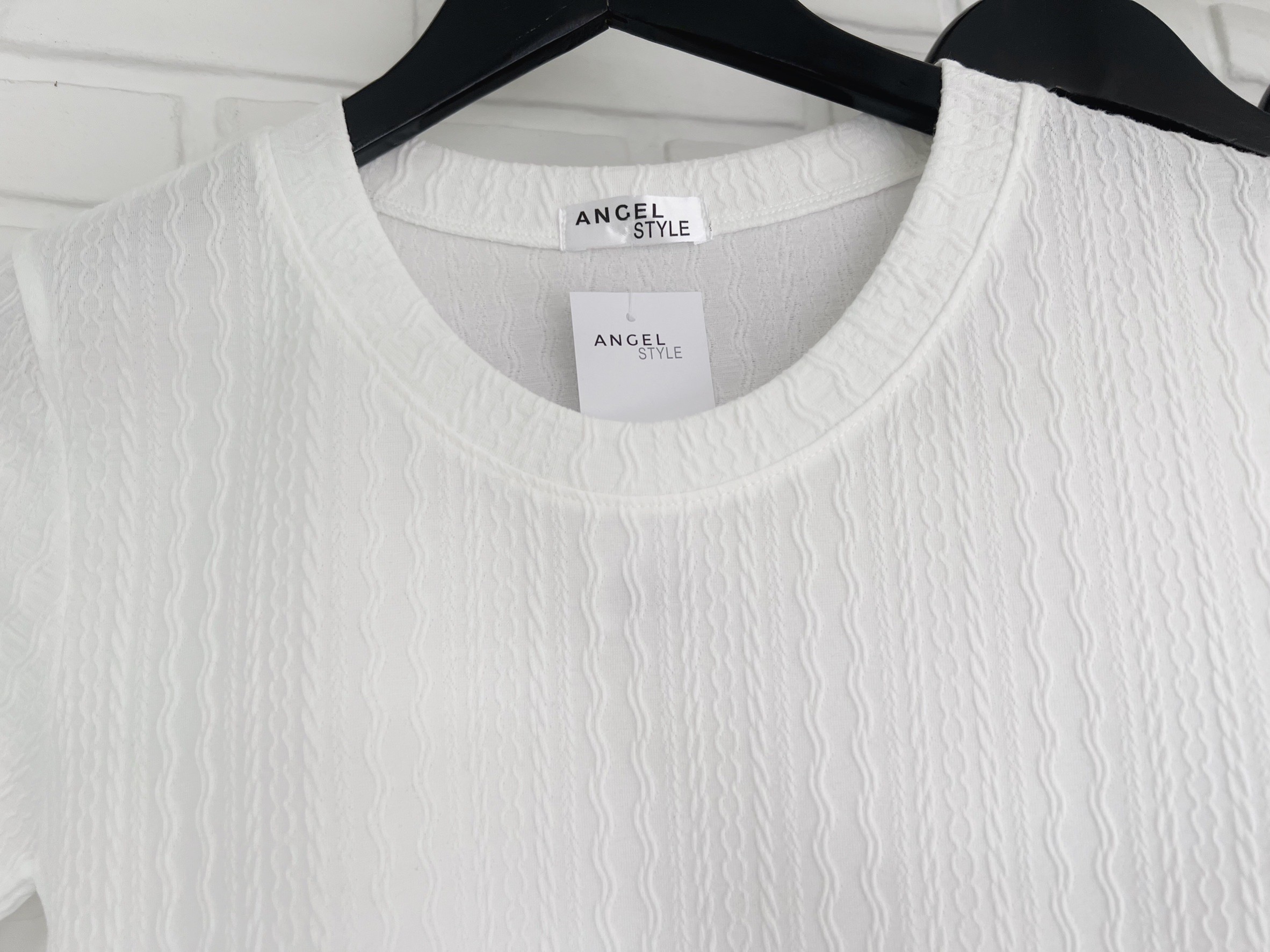 คอกลมไหมพรม