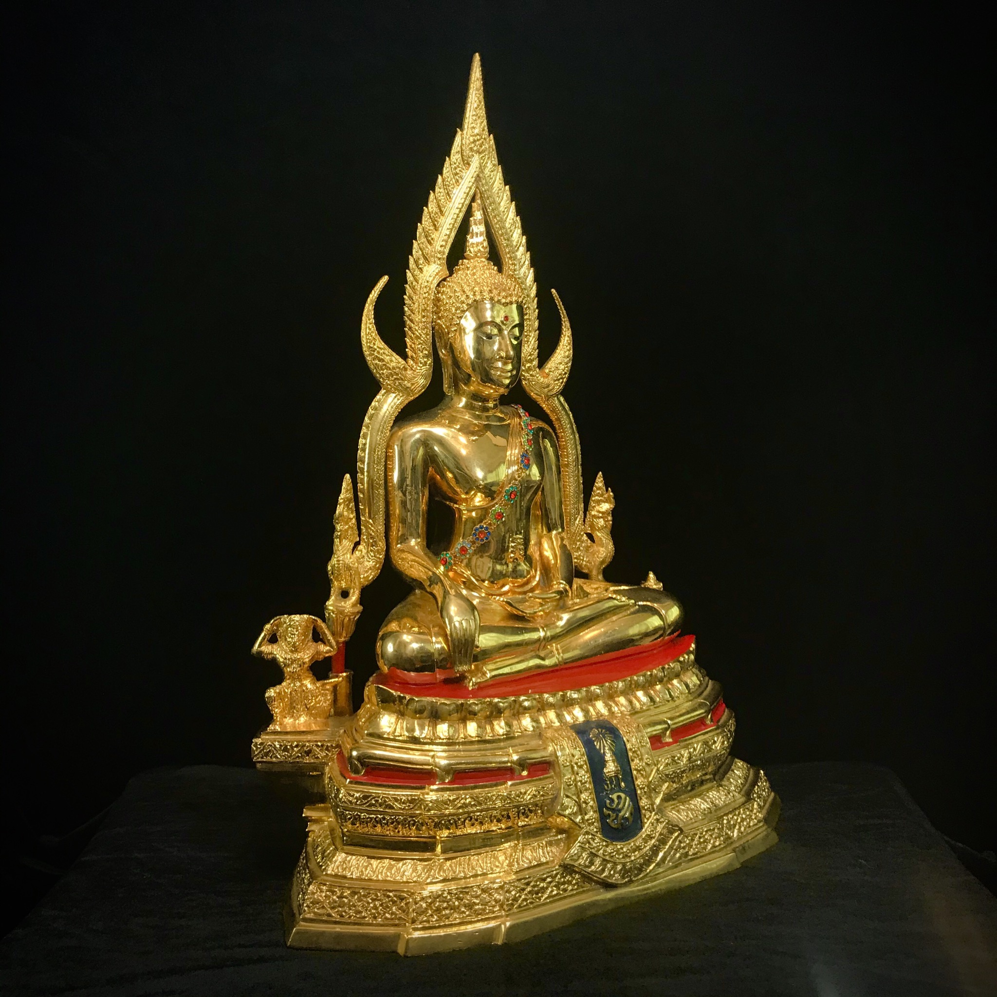 พระพุทธชินราช ภปร. รุ่นปฎิสังขรณ์ ปี2531 หน้าตัก 9นิ้ว กะไหล่ทอง(พร้อมตู้ครอบ) งานลุงจ่าทวีบูรณเขตต์ (สวยหายากนิยม)