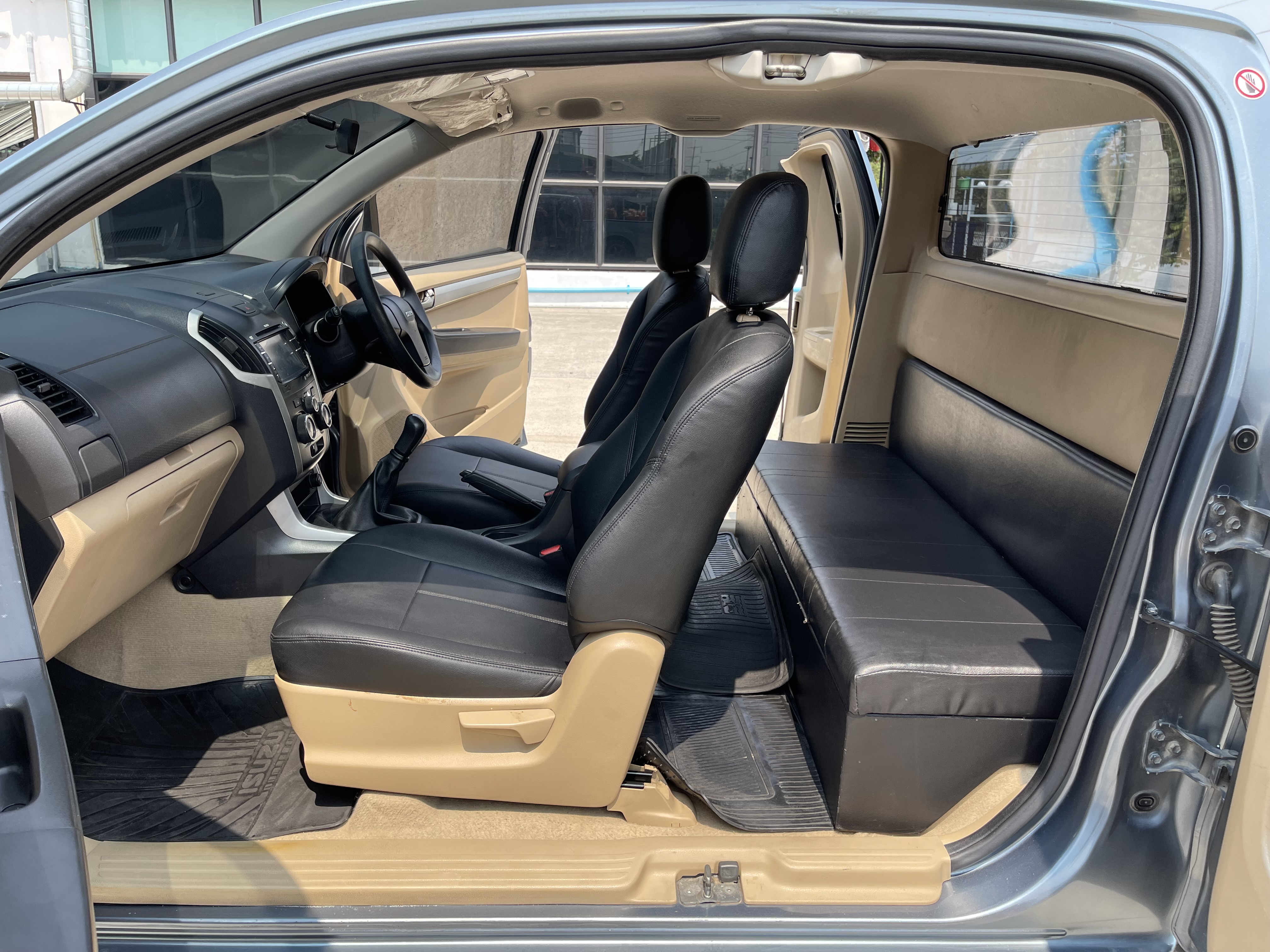 Isuzu Dmax All New Cab 2.5 Vgs Z 2013 เทา