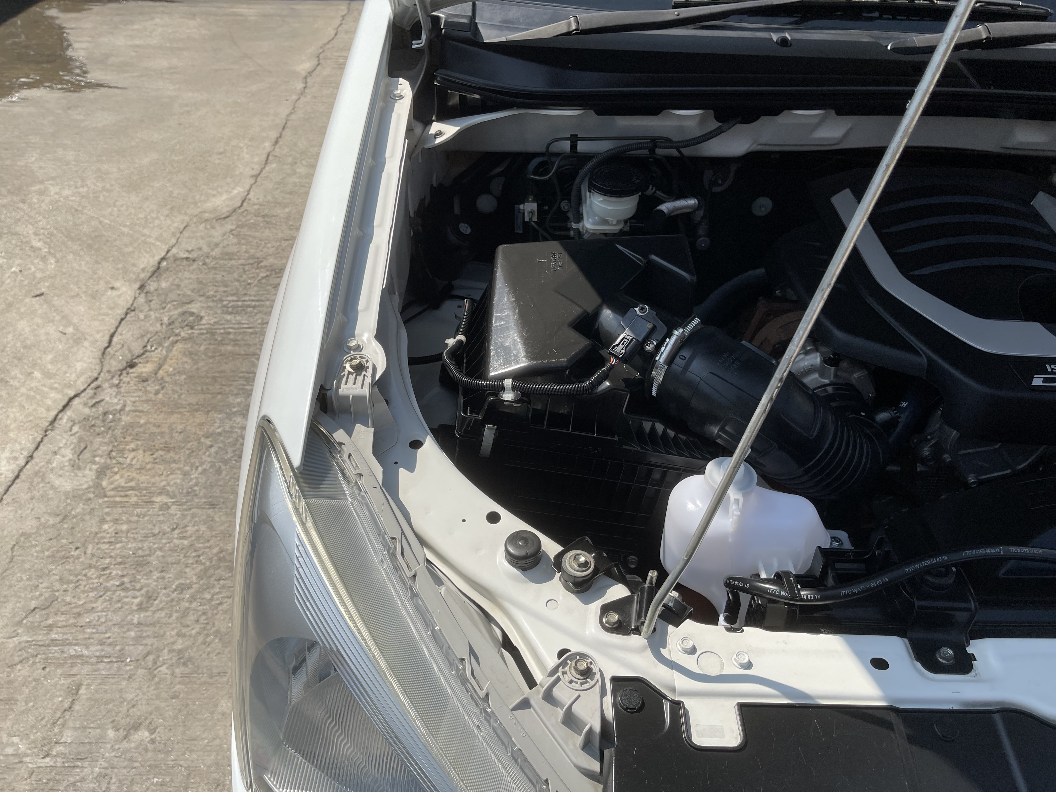 Isuzu Dmax All New 4ประตู 1.9 S 2018 ขาว