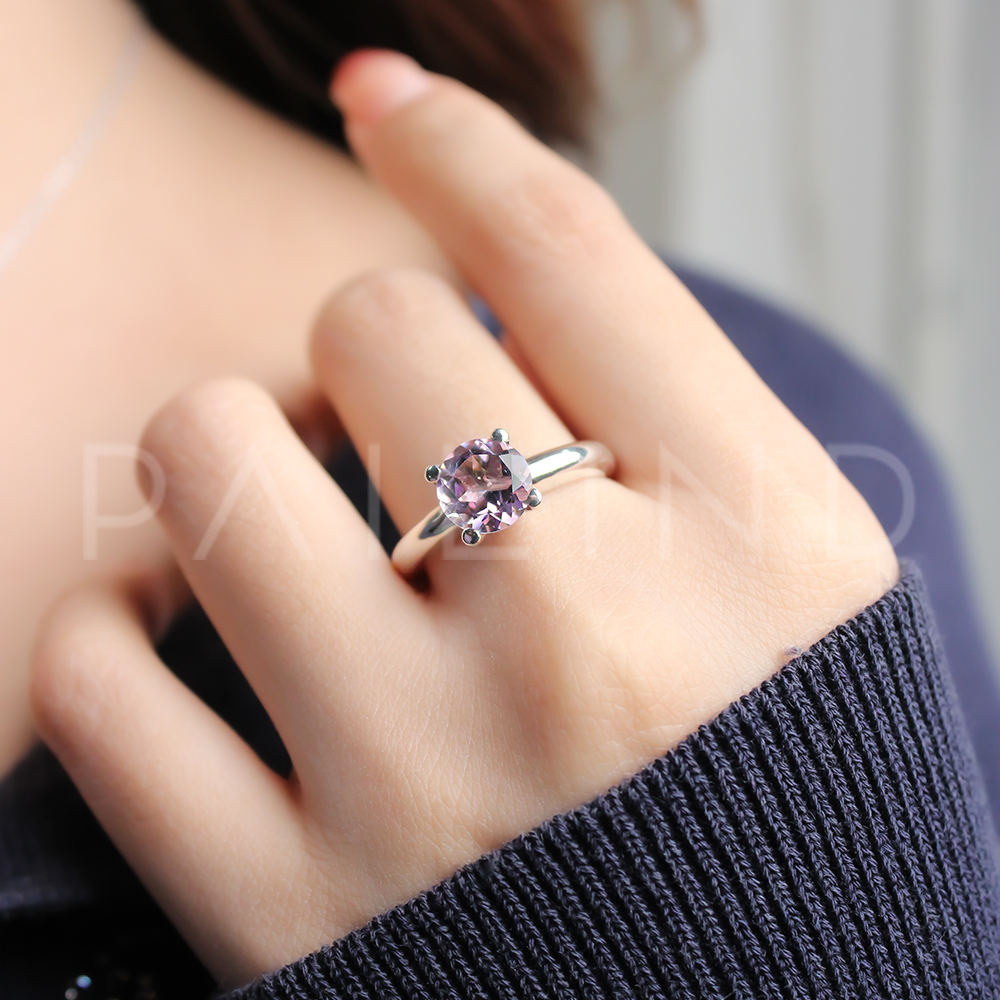 แหวนเงินแท้ ดีไซน์คลาสสิค ประดับพลอยเนื้ออ่อน Amethyst ชุบกันหมอง