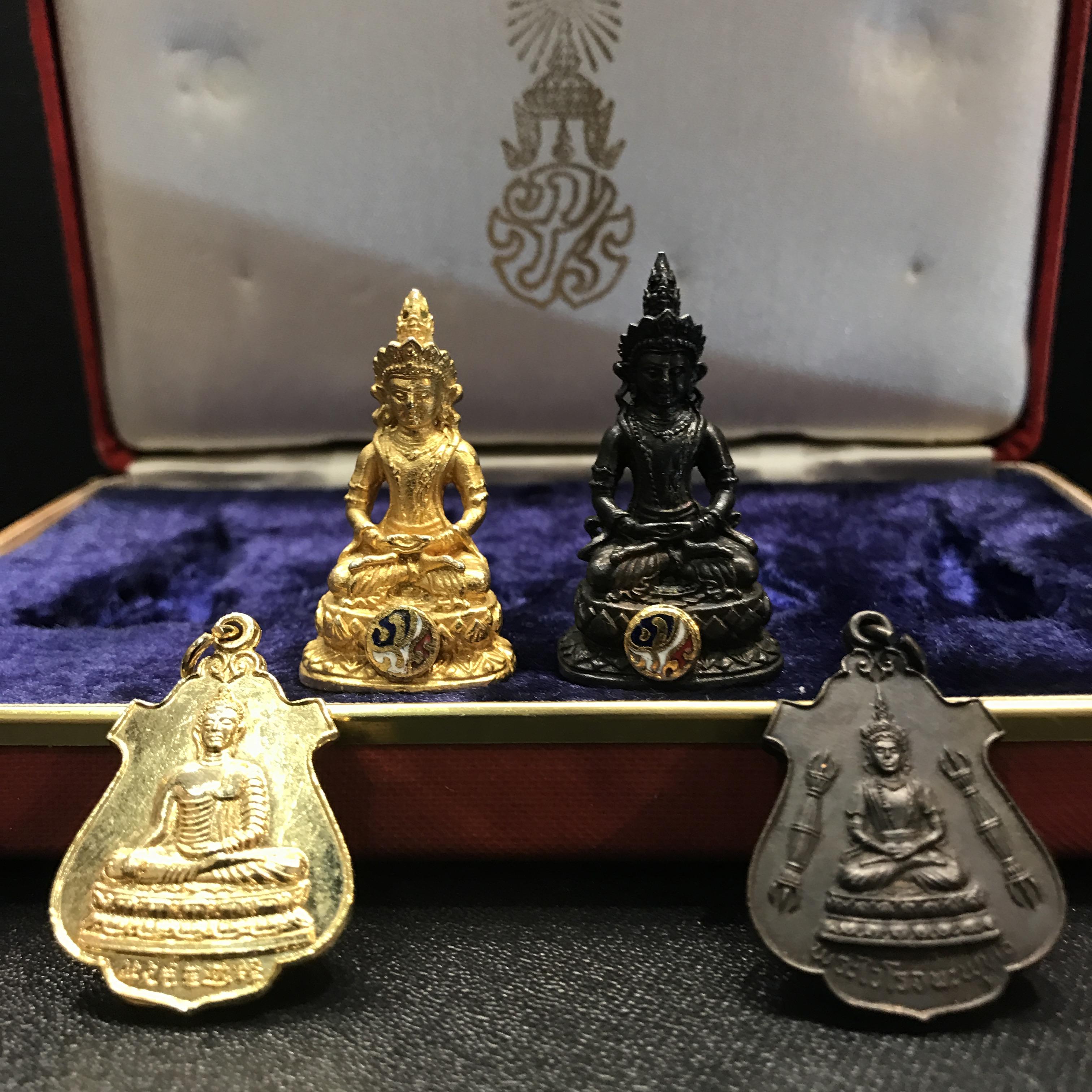 พระกริ่งธิเบตอวโลกิเตศวร ภปร.(พระไวโรจนะพุทธ) วัดมังกรกมลาวาส(เล่งเน่ยยี่) รุ่นแรก ปี2515 ชุดพิเศษกรรมการ(ในหลวงรัชกาลที่9เสด็จเททอง)(หายาก)