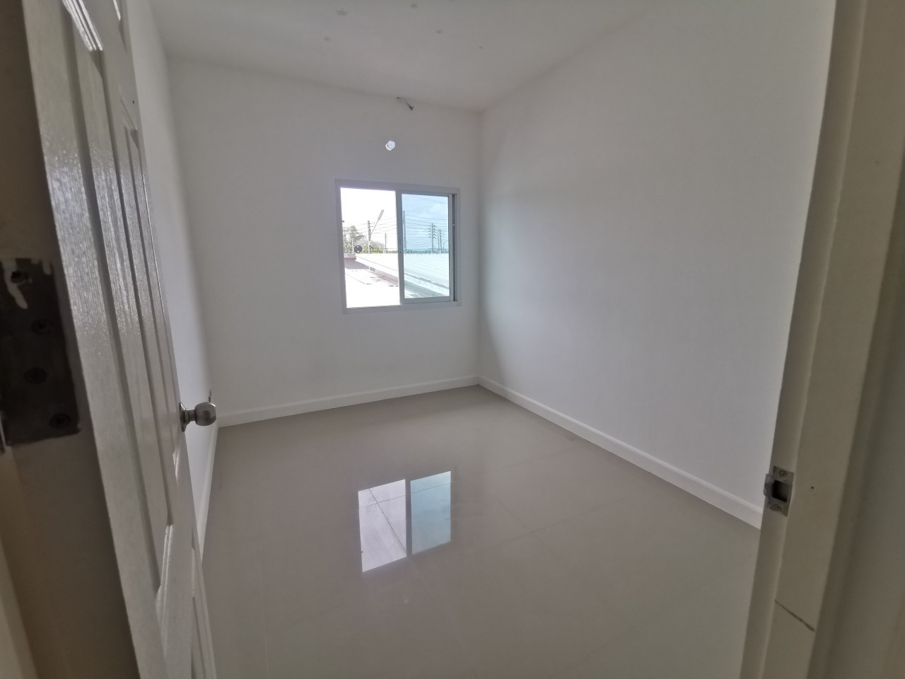 For Sales: Pakhlok, Sucharee Village Phuket, 3 bedrooms 3 bathrooms