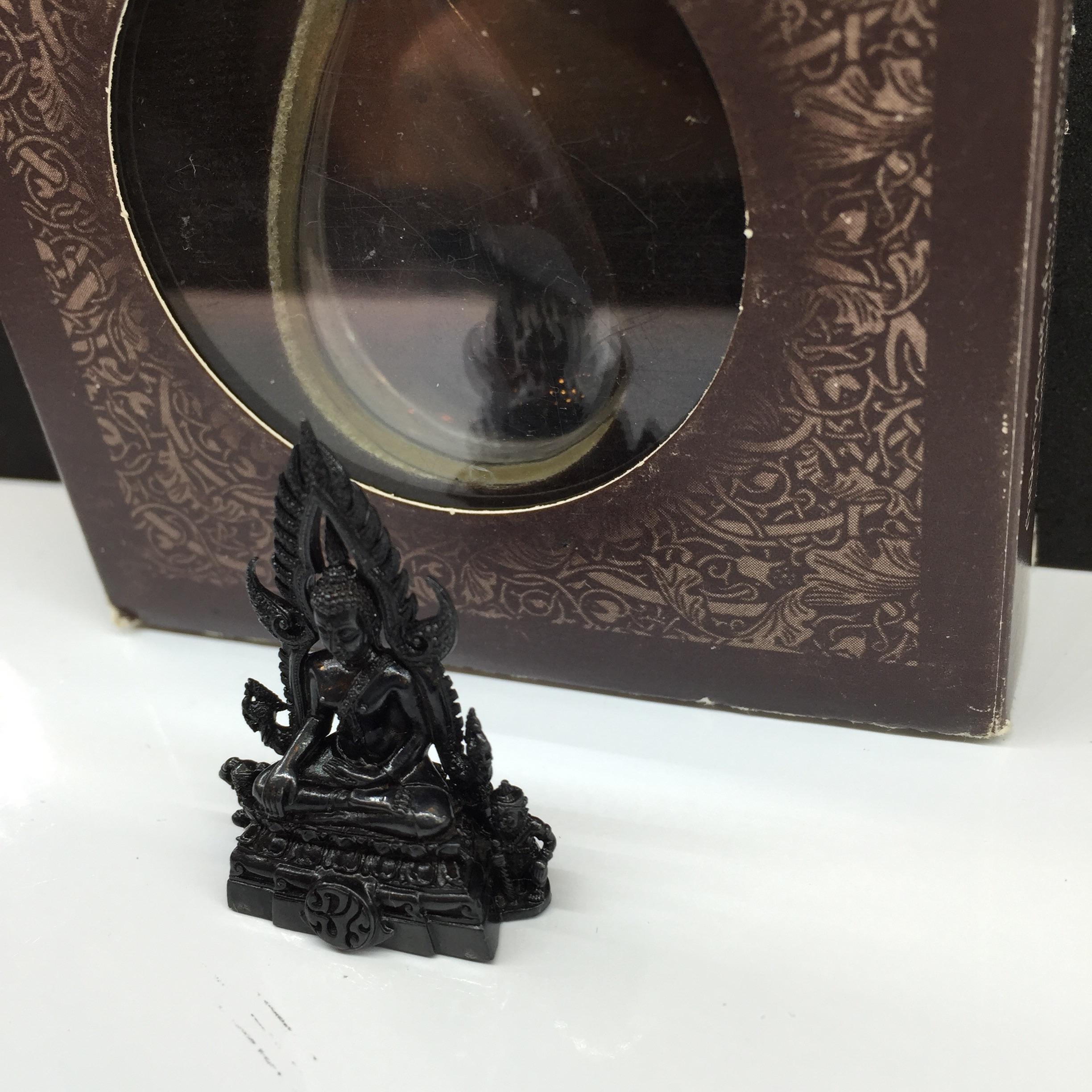 พระกริ่งพระพุทธชินราช ภปร"เพราะแผ่นดินนี้คือ แผ่นดินเกิด" ปี2548 เนื้อเงินรมดำ