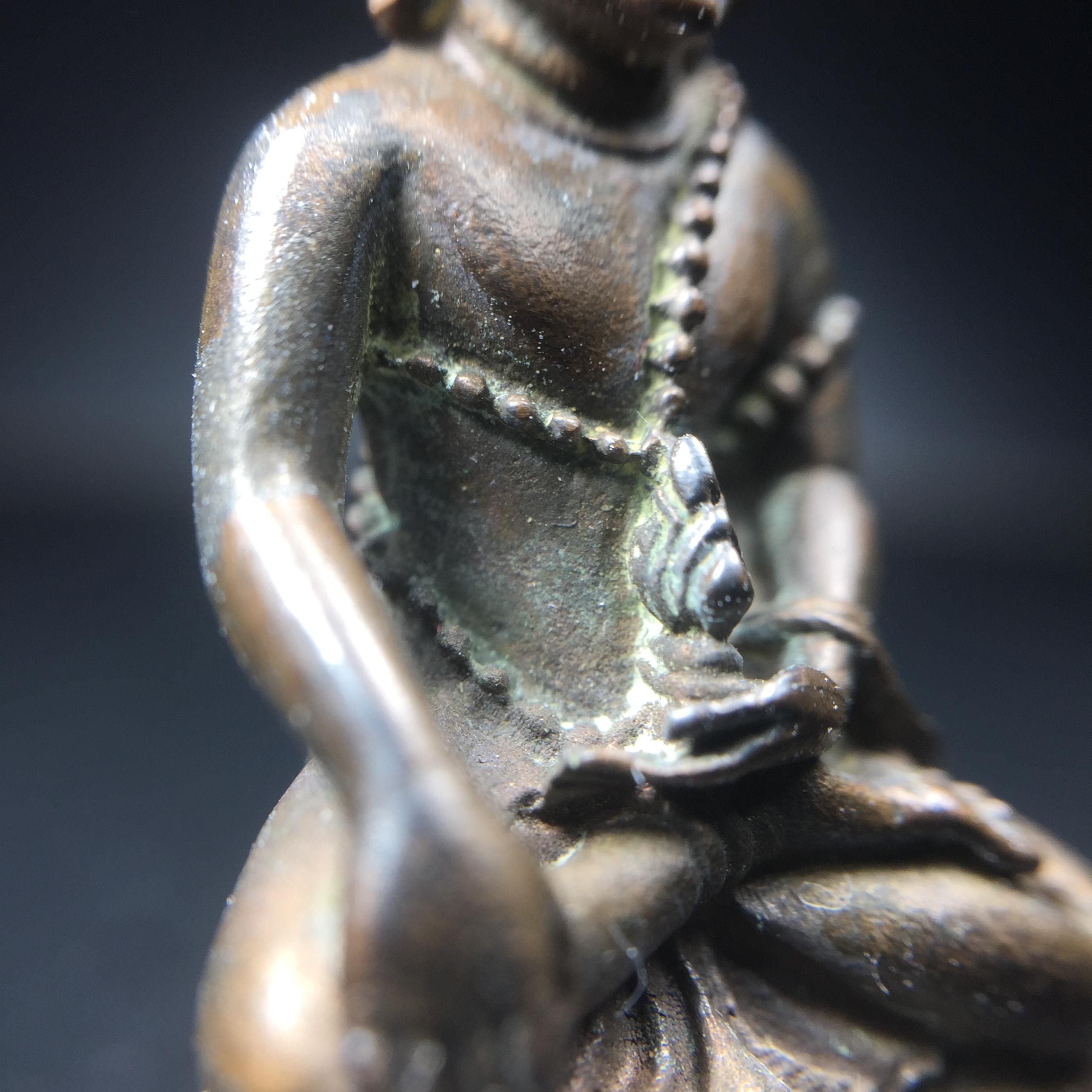 พระกริ่งศิรากาศ ภปร.(วัตถุมงคล"คุ้มเกล้าฯ") โรงพยาบาลภูมิพล เนื้อนวโลหะพิมพ์หน้าไทย (ในหลวงรัชกาลที่9เสด็จเททอง)(พิธีใหญ่)(นิยม)