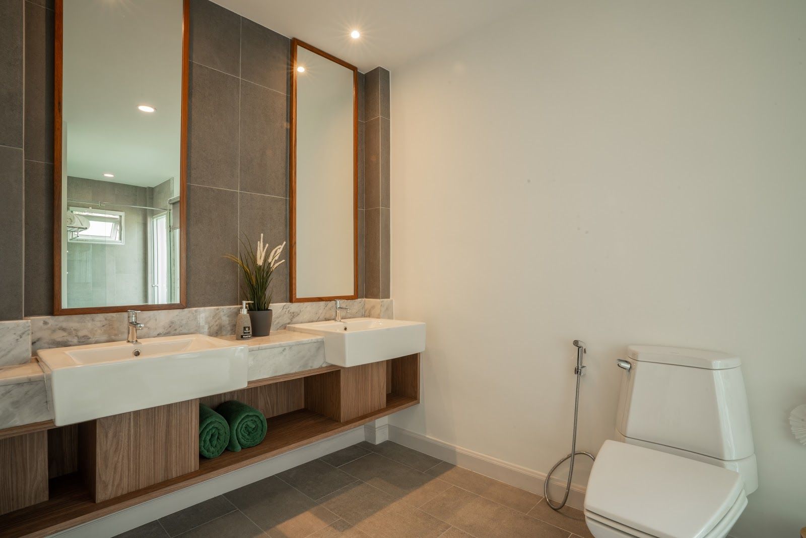 For Rent : Rawai, Luxury Private Pool Villa, 3 bedrooms 3 Bathrooms, Pool view.