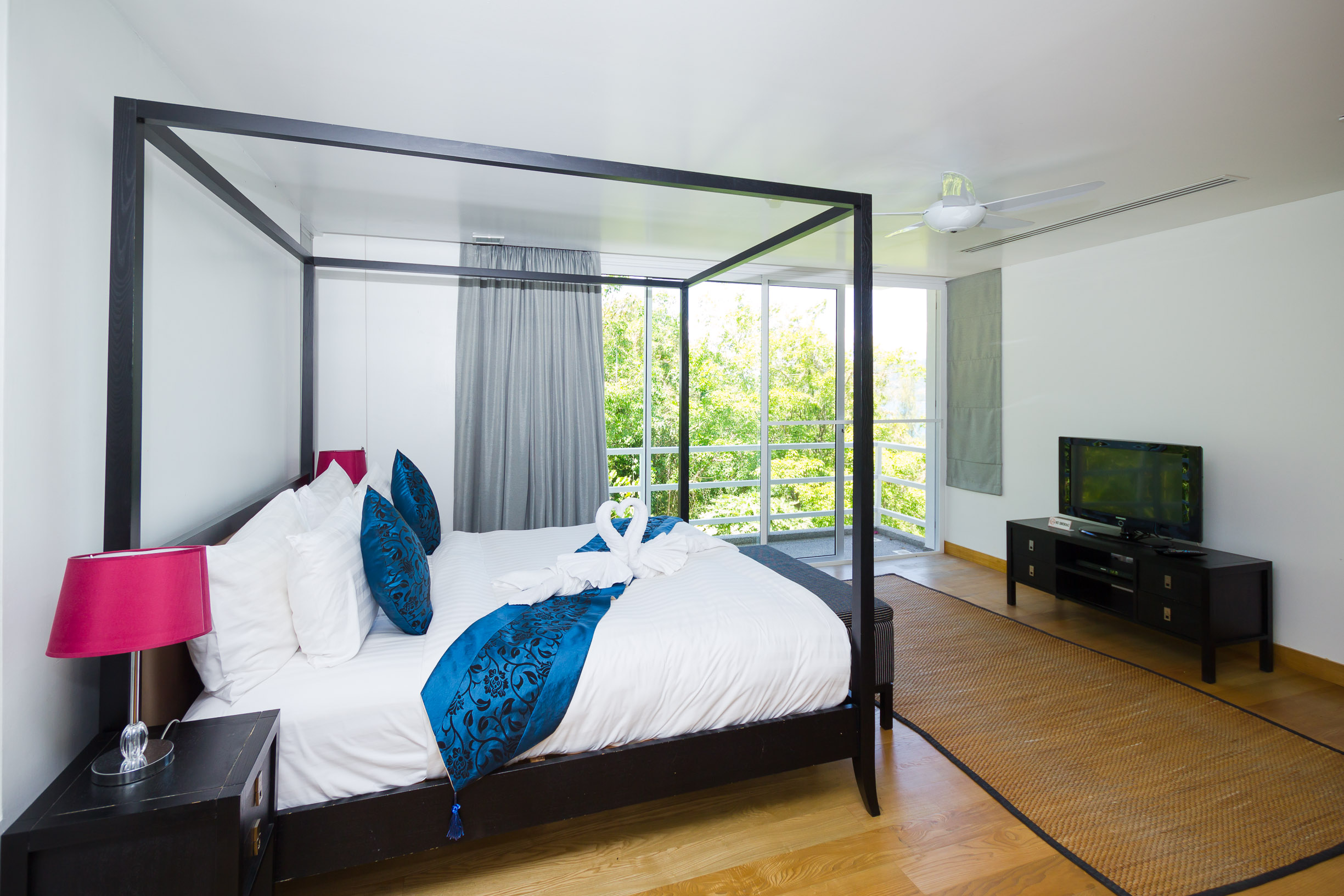 For Rent : Patong Seaview Villa, 3 bedrooms 4 bathrooms, Seaview