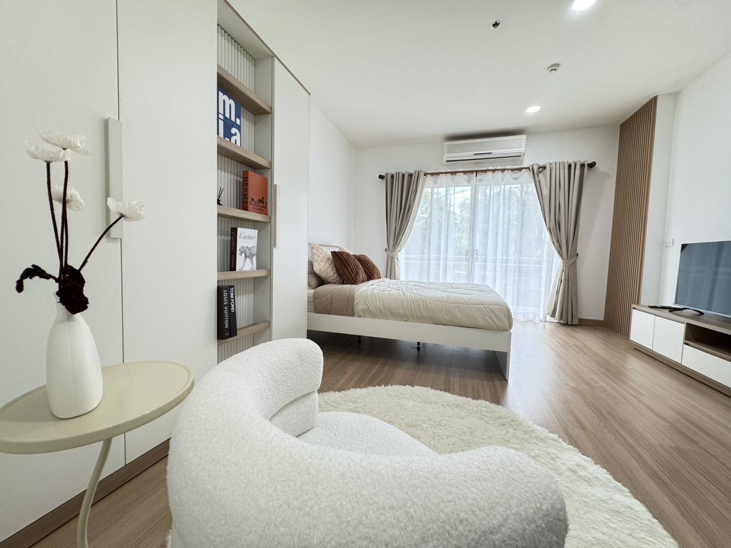 For Sales : Phanason Green Place Condominium, 1 Bedroom 1 Bathroom, 2nd flr.