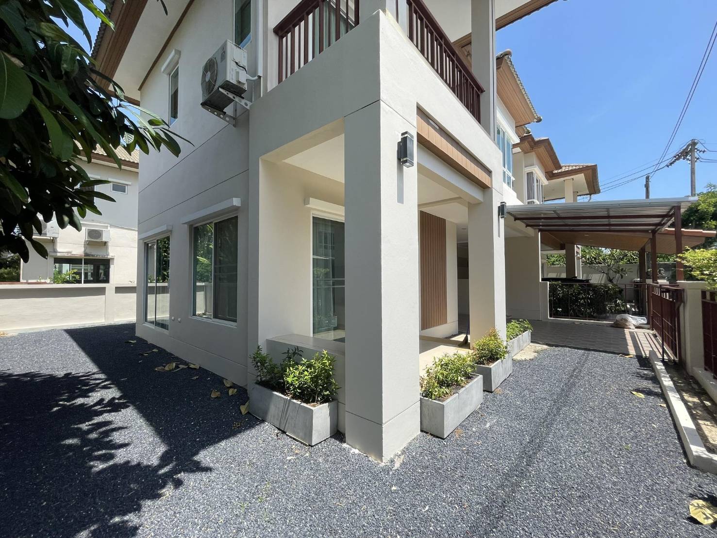 For Rent : Pakhlok, 2-story detached house, 3 Bedrooms 2 Bathrooms