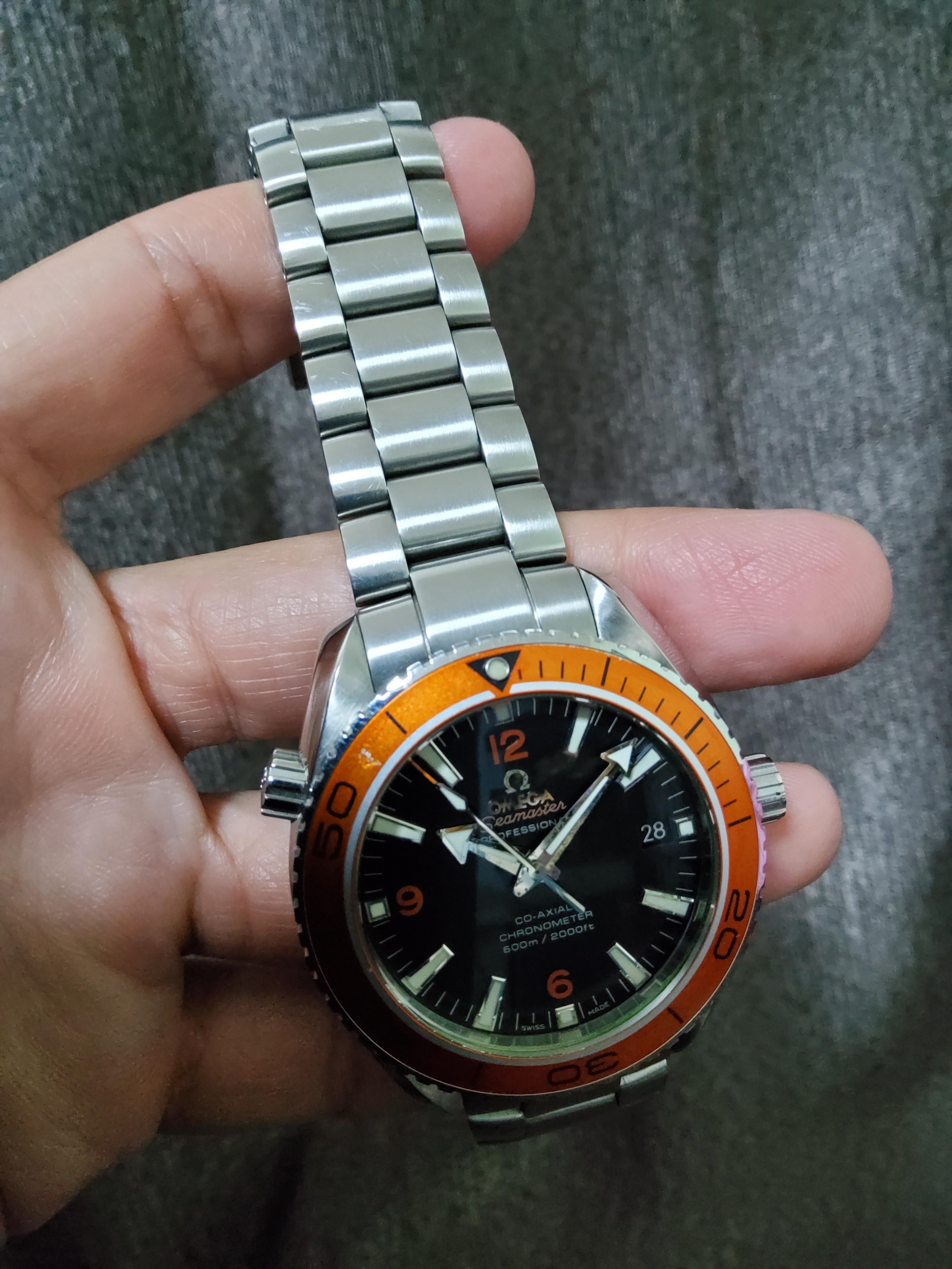 USED OMEGA SEAMASTER PLANET OCEAN (42MM.)