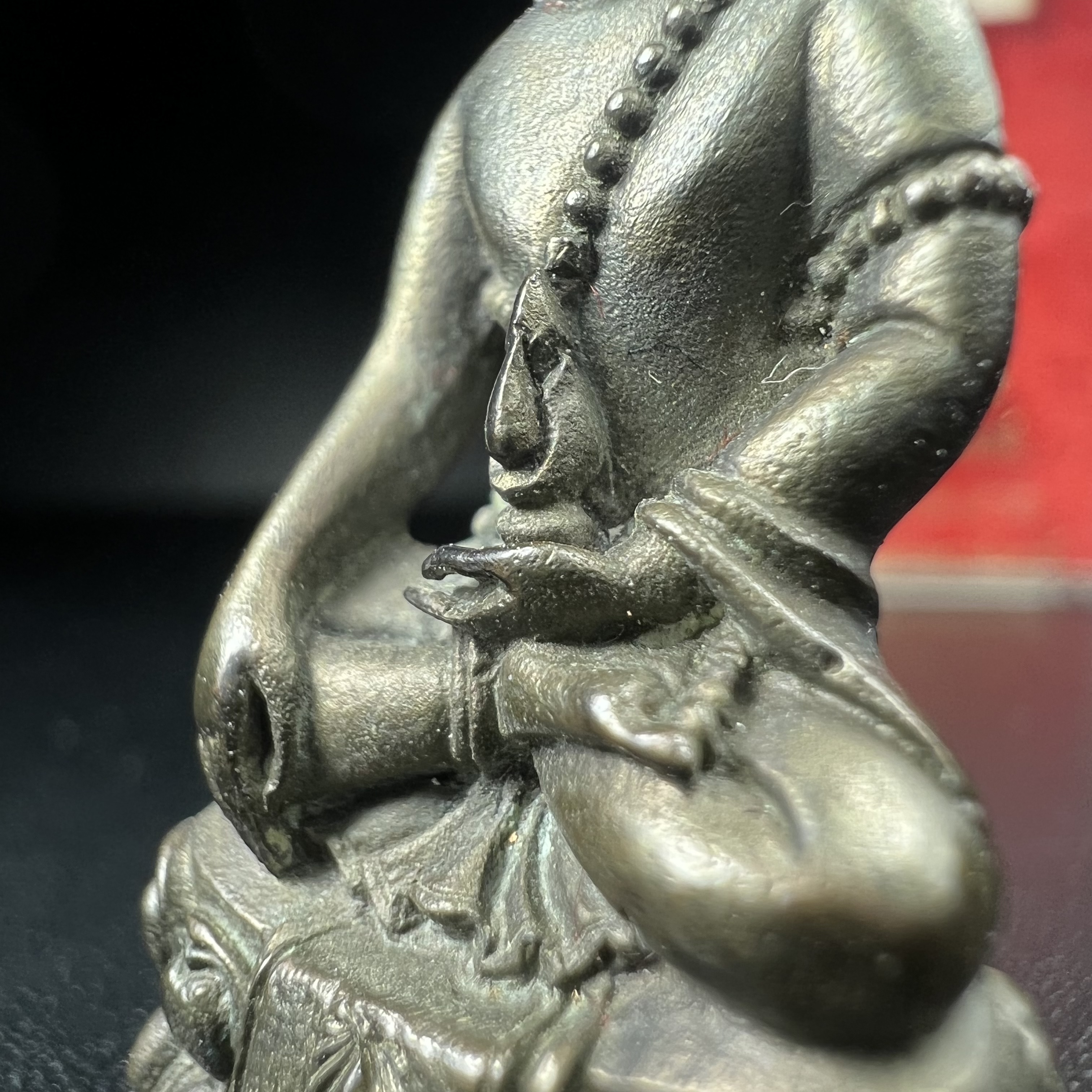 พระกริ่งปรมาภรณ์พุทธปัญญา(พระกริ่งศรีนคร 2) จัดสร้างเนื่องในมหามงคลสมัยเฉลิมพระชมน์พรรษา 5 รอบ องค์พระบาทสมเด็จพระเจ้าอยู่หัวรัชกาลที่9 ปี 2530 เนื้อนวโลหะ (ออกแบบโดยนายช่างเกษม มงคลเจริญ มีพระอาจารย์ไสว วัดราชนัดดา กรุงเทพ เป็นเจ้าพิธีครั้งสุดท้าย)