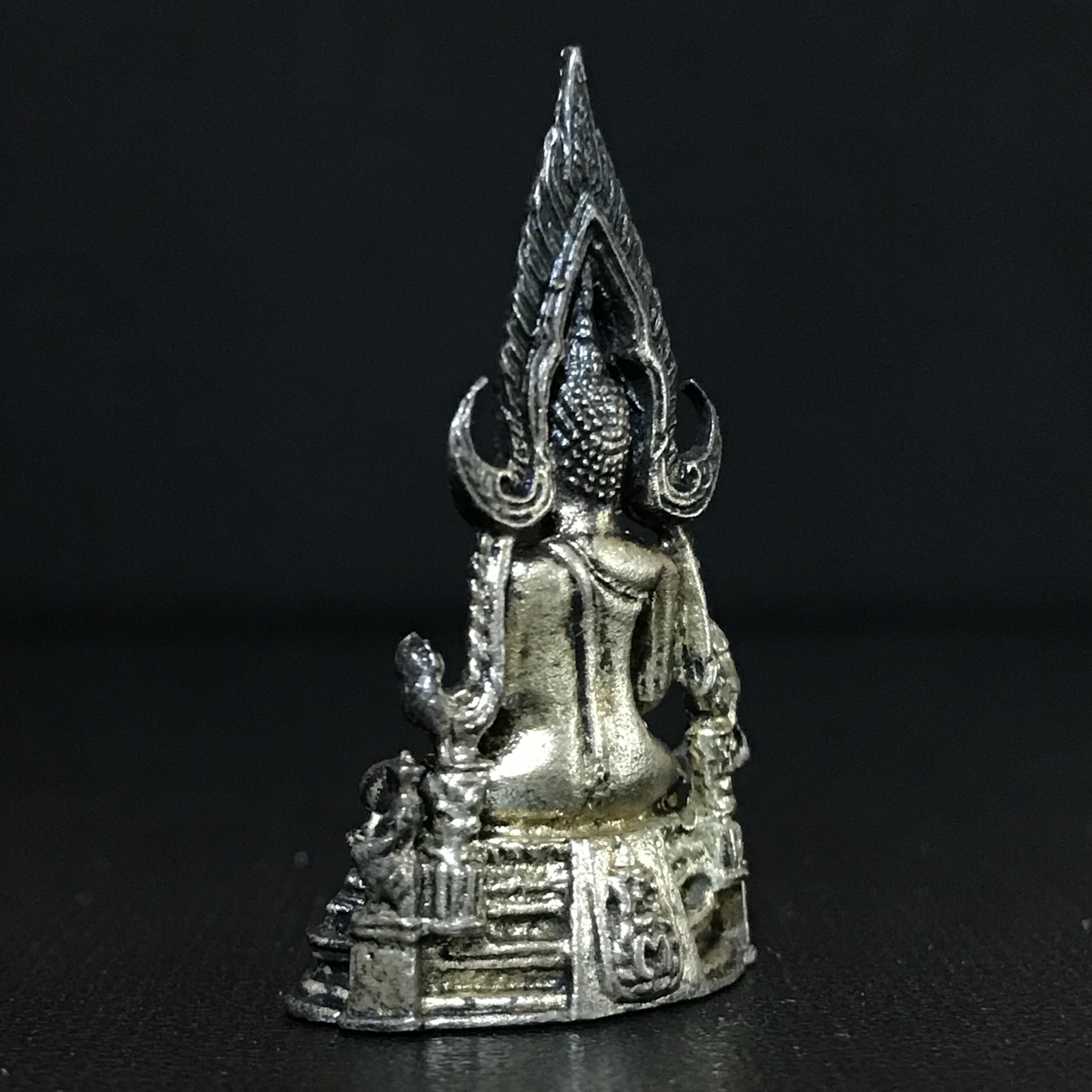 พระกริ่งพระพุทธชินราช ภปร. กองทัพภาคที่3 ปี2517 เนื้อเงินหายาก(ในหลวง ร.9 เสด็จเททอง)