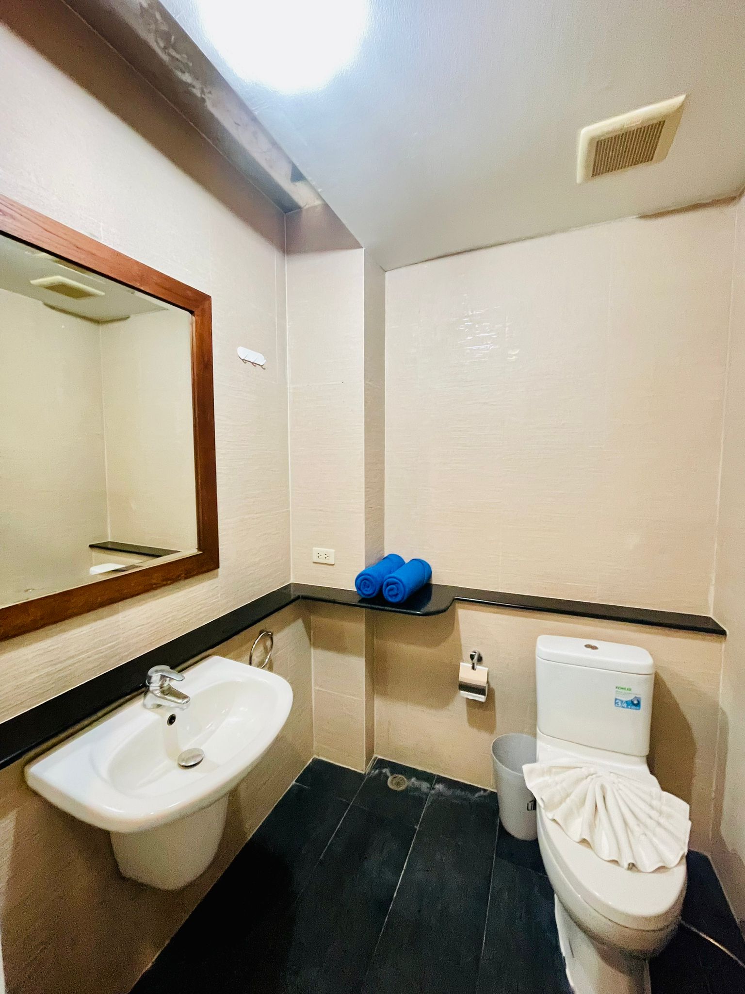 For Rent : Kata, 2-Storey Twin House, 3 bedrooms 3 bathrooms