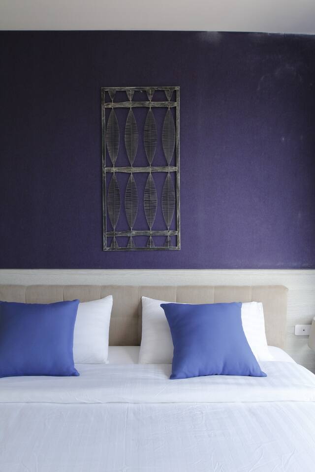 For Rent : Samkong,The Base Heiht 1 Bedroom 1 Bathroom, 9th Floor, City View.