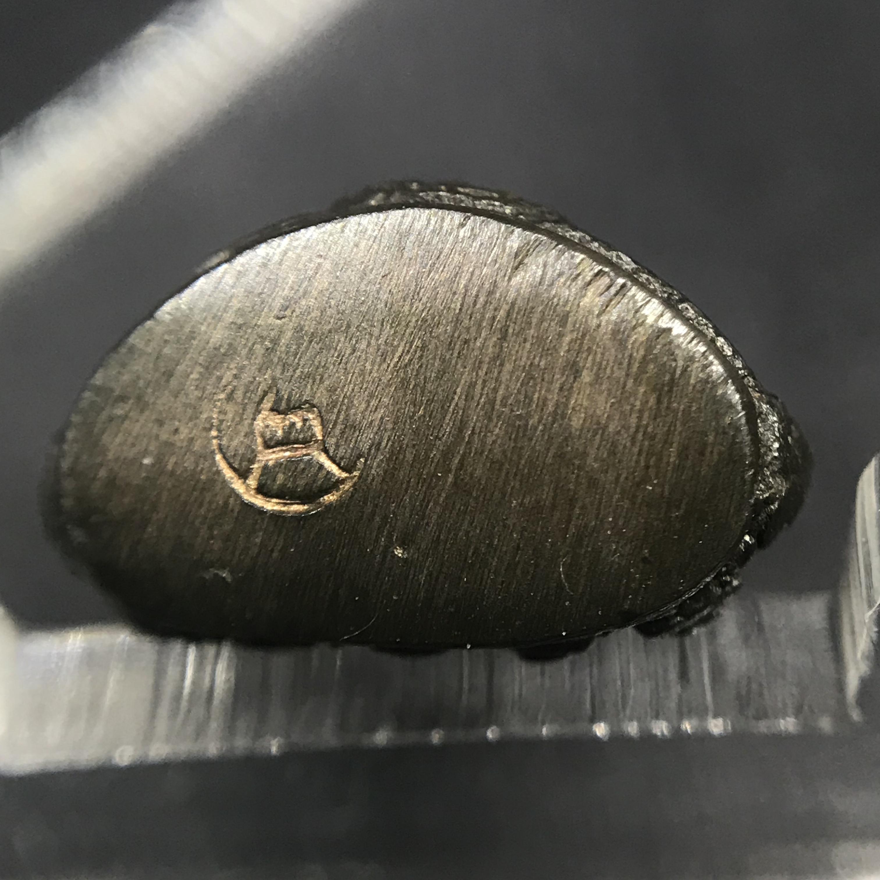 พระชัยวัฒน์ ภปร. ธรรมศาสตร์ 50ปี เนื้อนวโลหะ(ในหลวงรัชกาลที่9 เสด็จเททอง)(หายาก)(1ใน2142องค์)