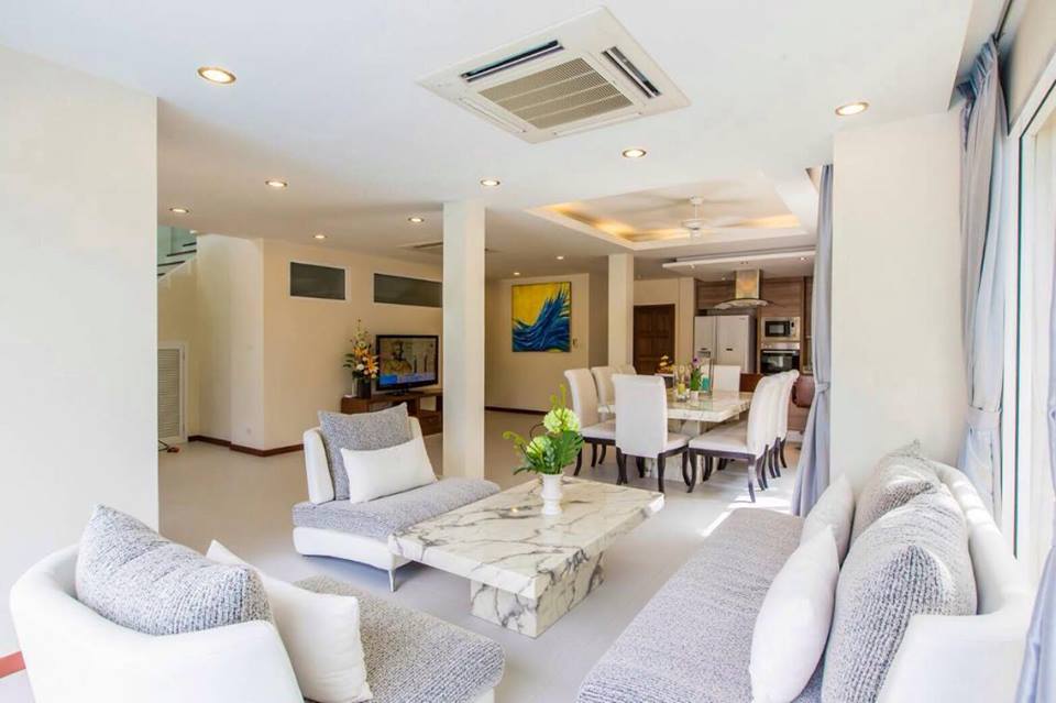 For Rent : Rawai, Luxury Private Pool villa 4 bedrooms.