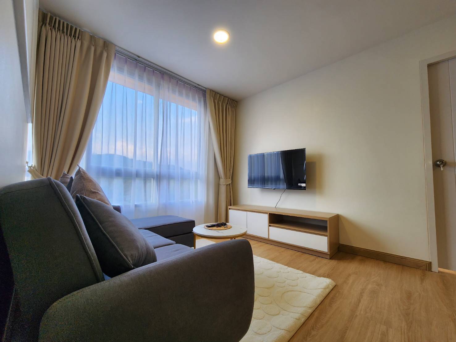 For Sales : Wichit, The Clover Condo, 1 Bedroom 1 Bathroom, 4th flr.